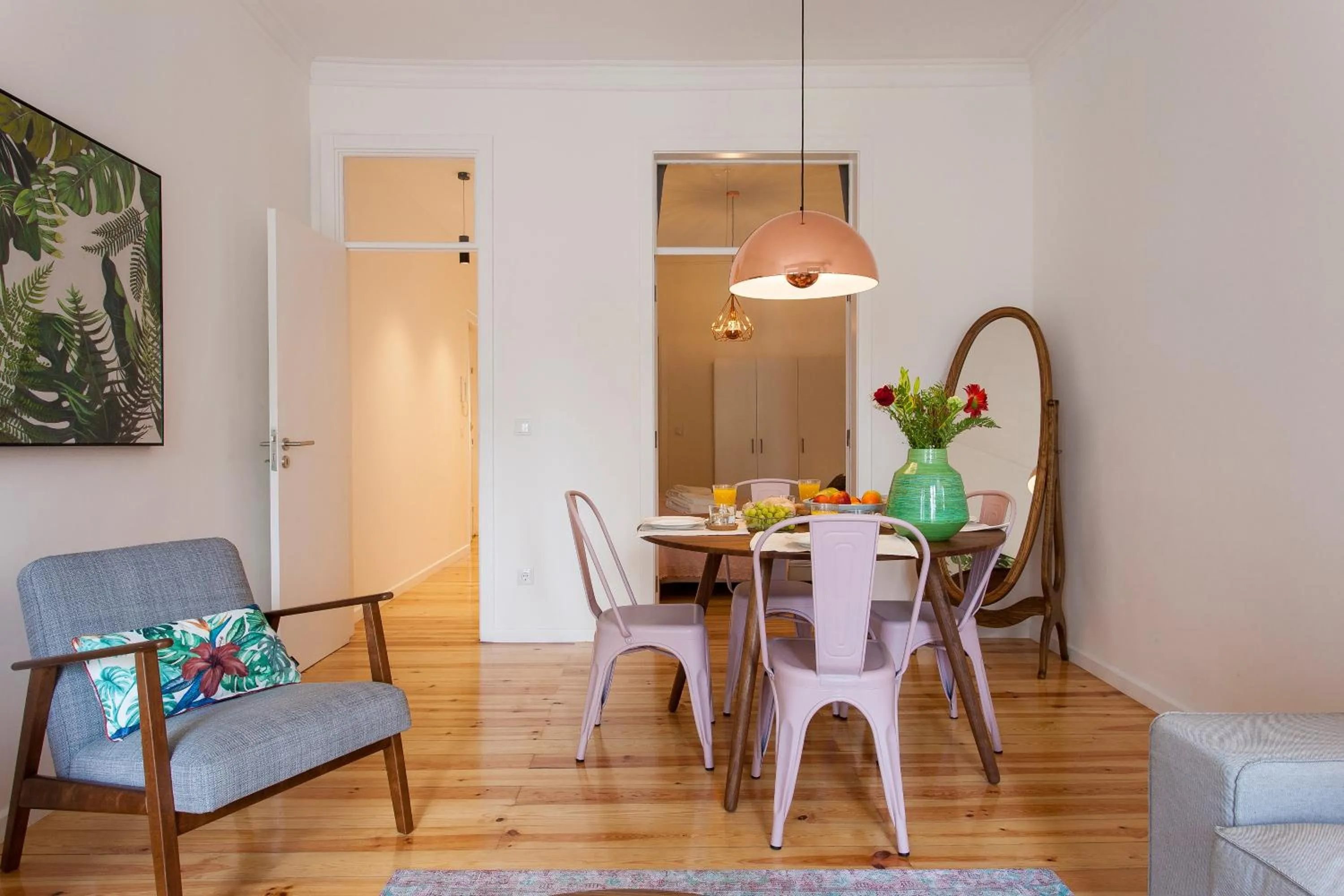 2 suites stylish flat at bairro alto-principe real