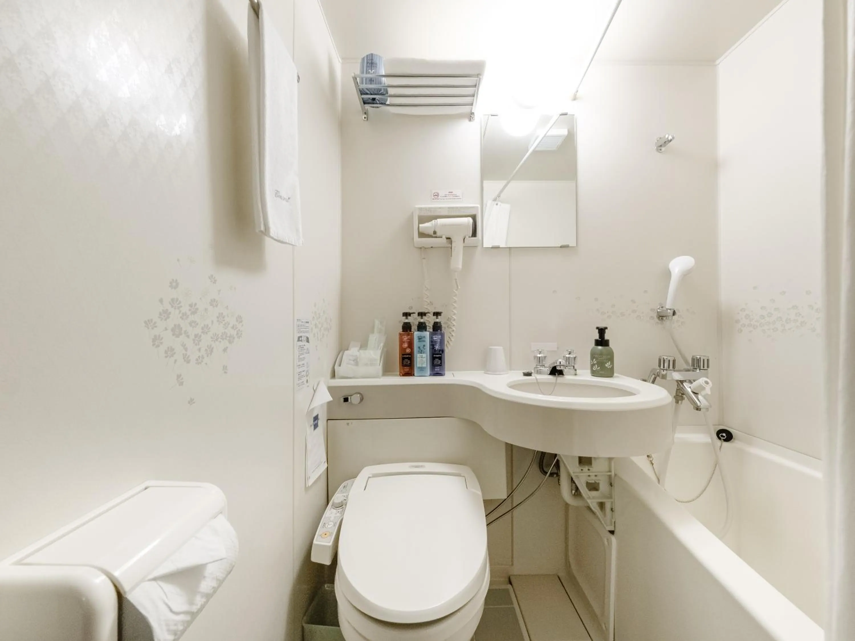 Shower in Tabist Abashiri Central Hotel