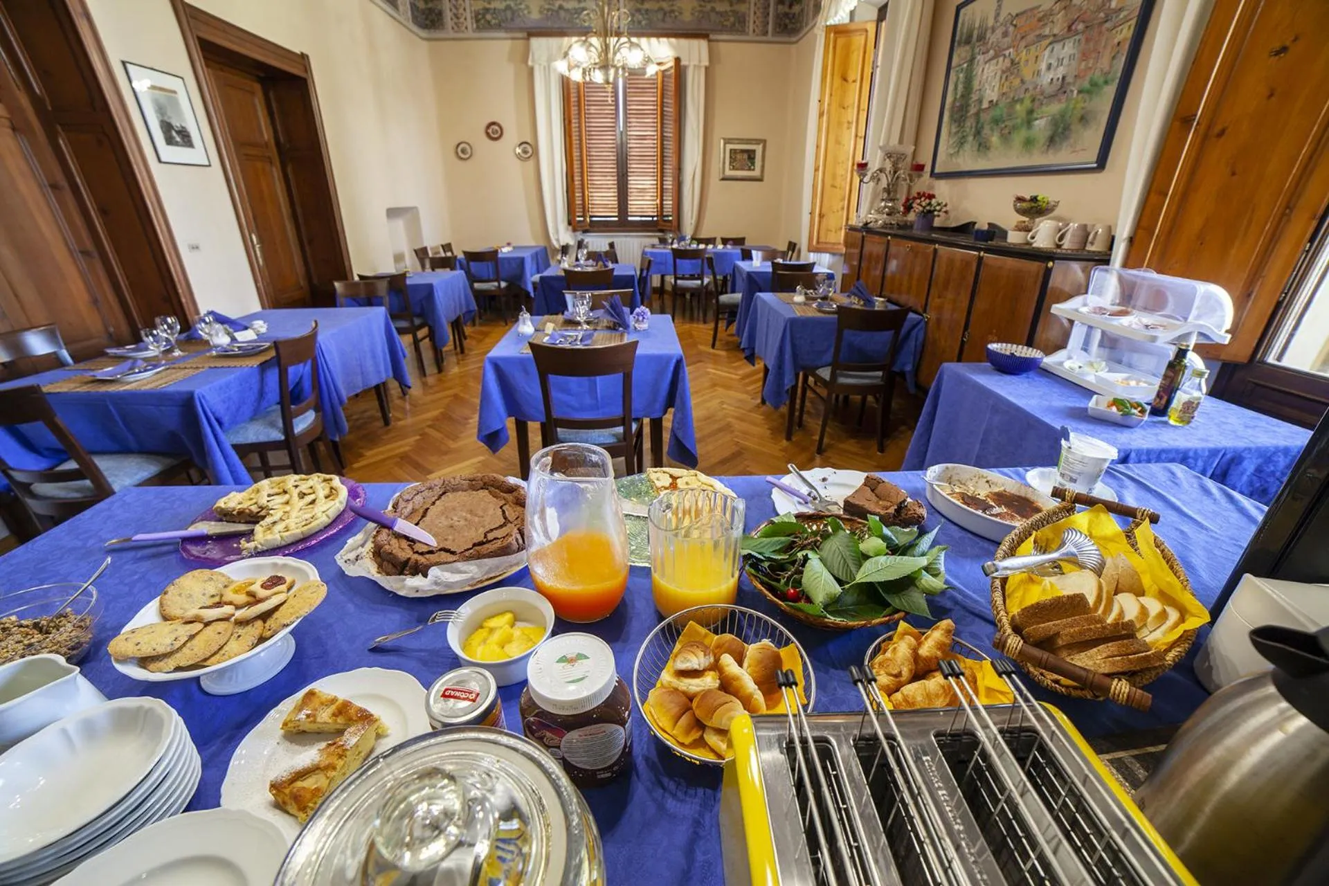 Buffet breakfast in Villa Moorings