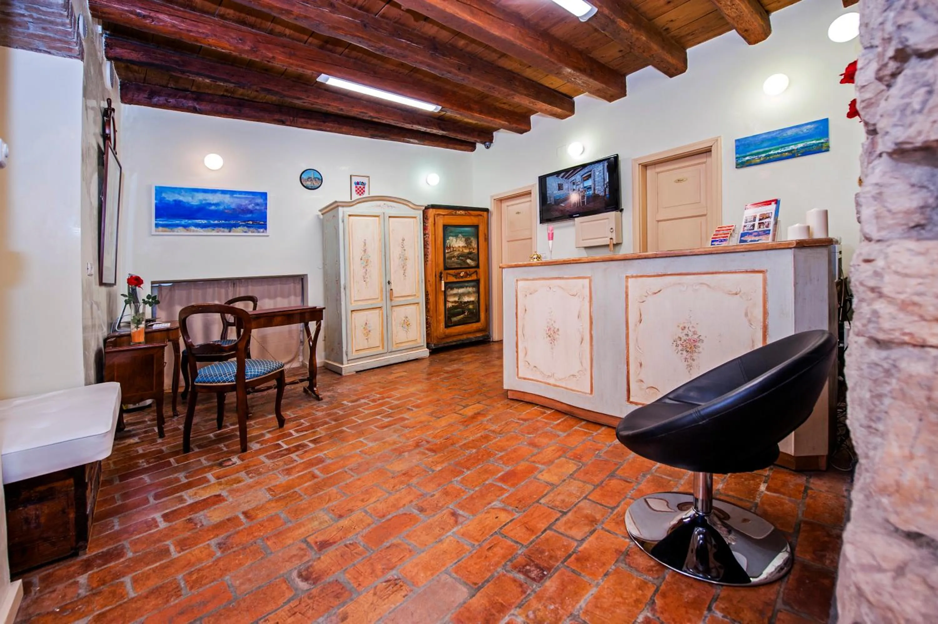 Lobby or reception in Residence PORTA ANTICA Centro Storico