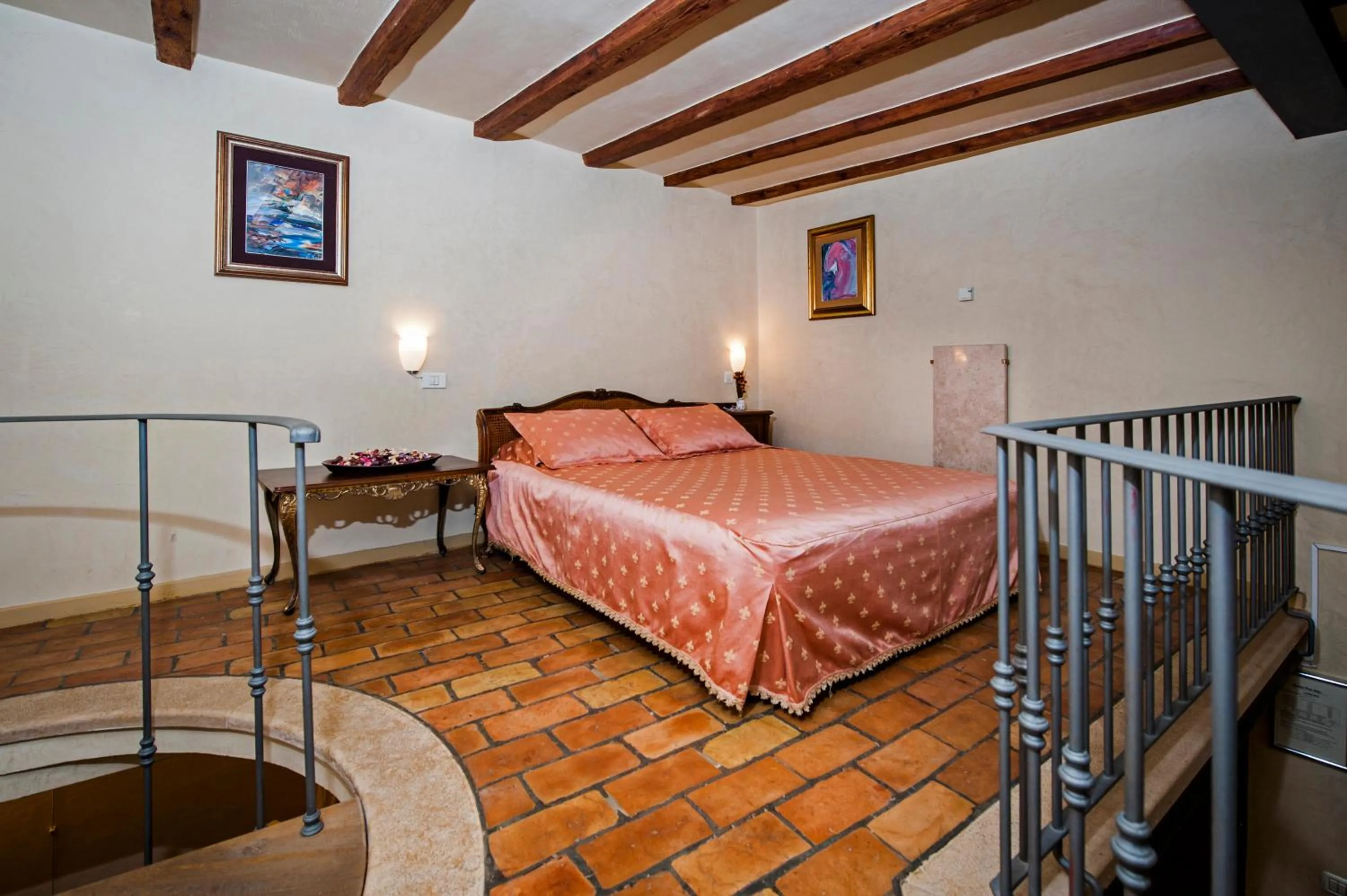 Bed in Residence PORTA ANTICA Centro Storico