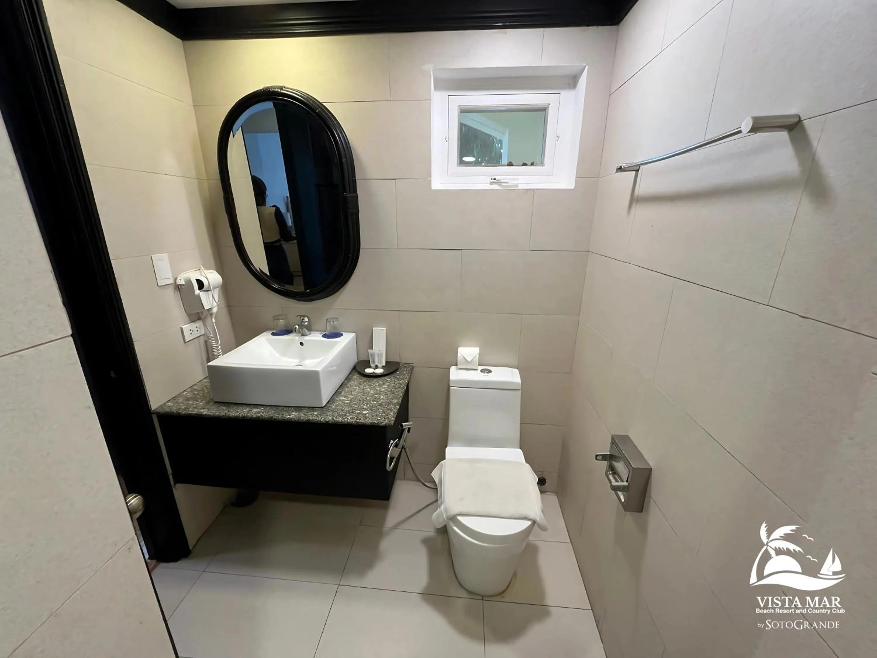 Toilet in Vista Mar Beach Resort & Country Club