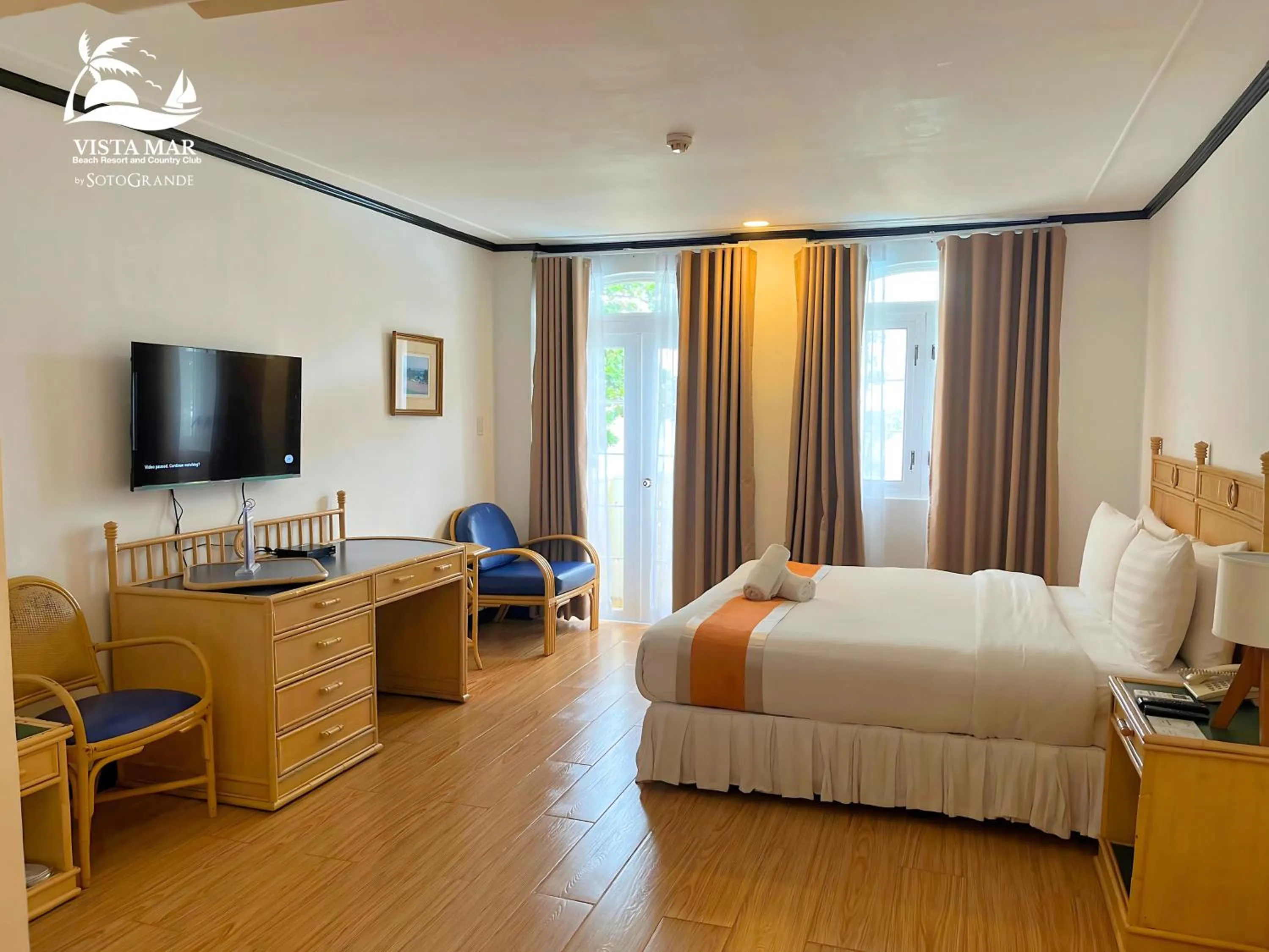 Bed in Vista Mar Beach Resort & Country Club