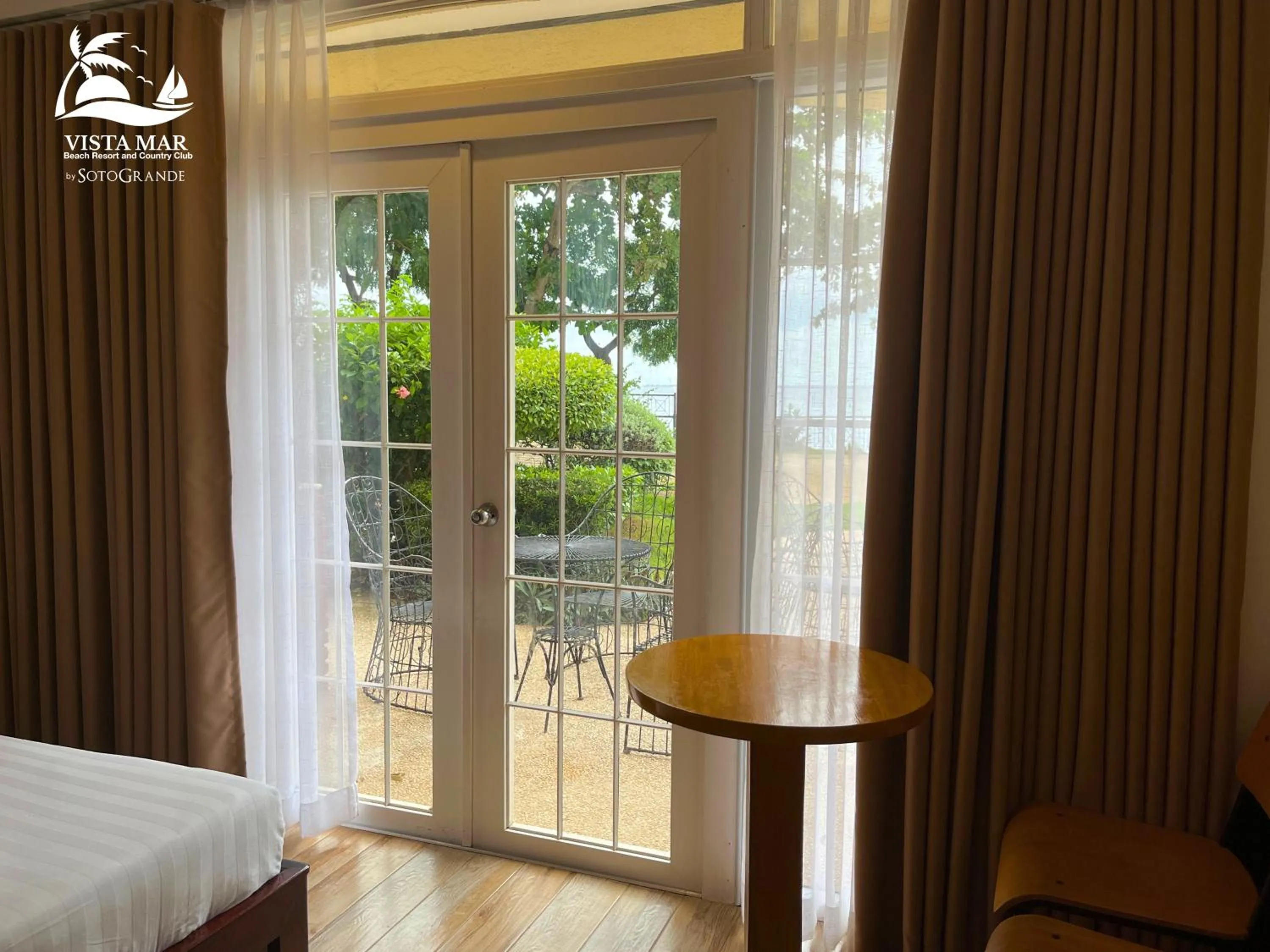 View (from property/room), Bed in Vista Mar Beach Resort & Country Club