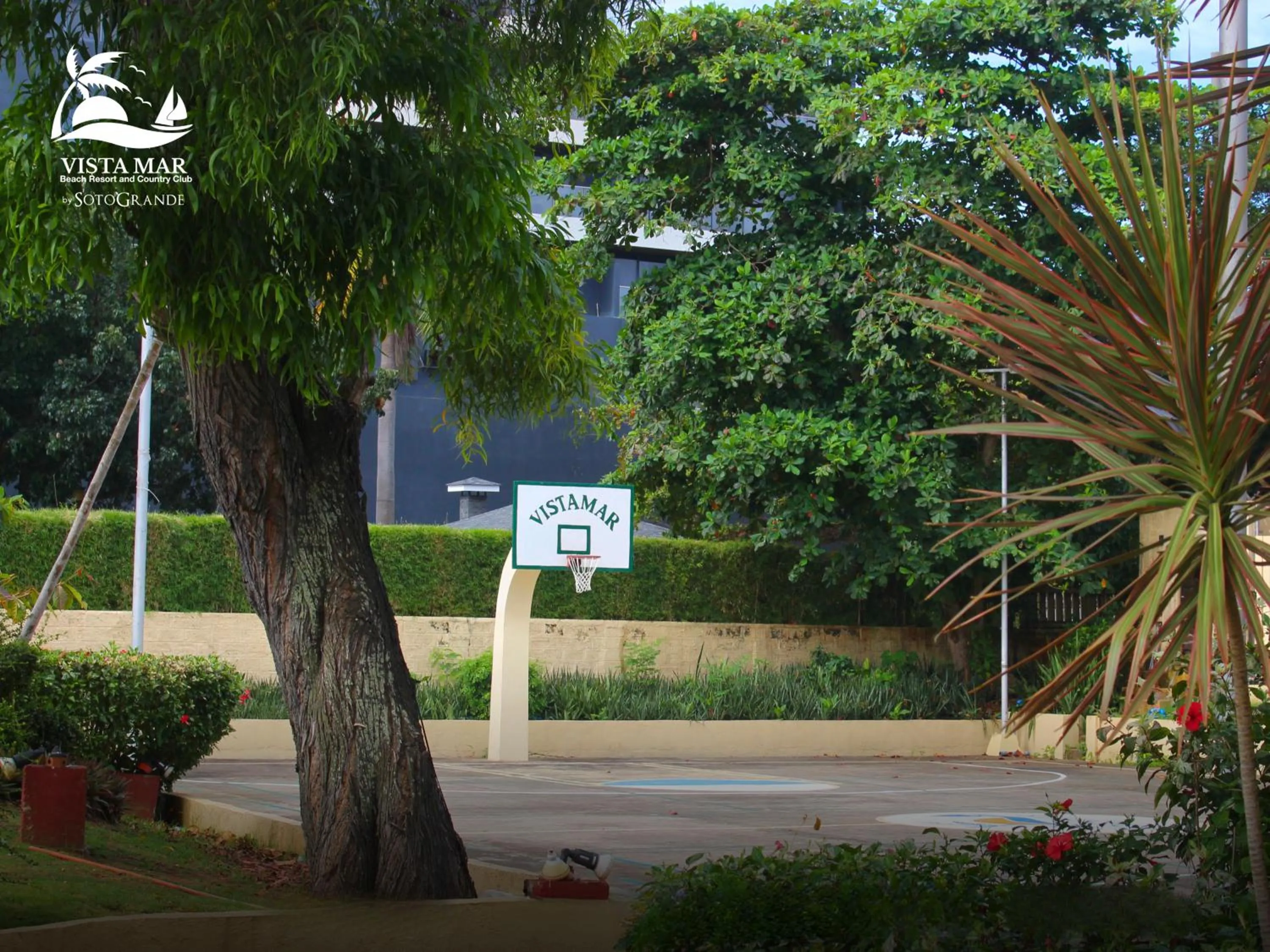 Area and facilities in Vista Mar Beach Resort & Country Club