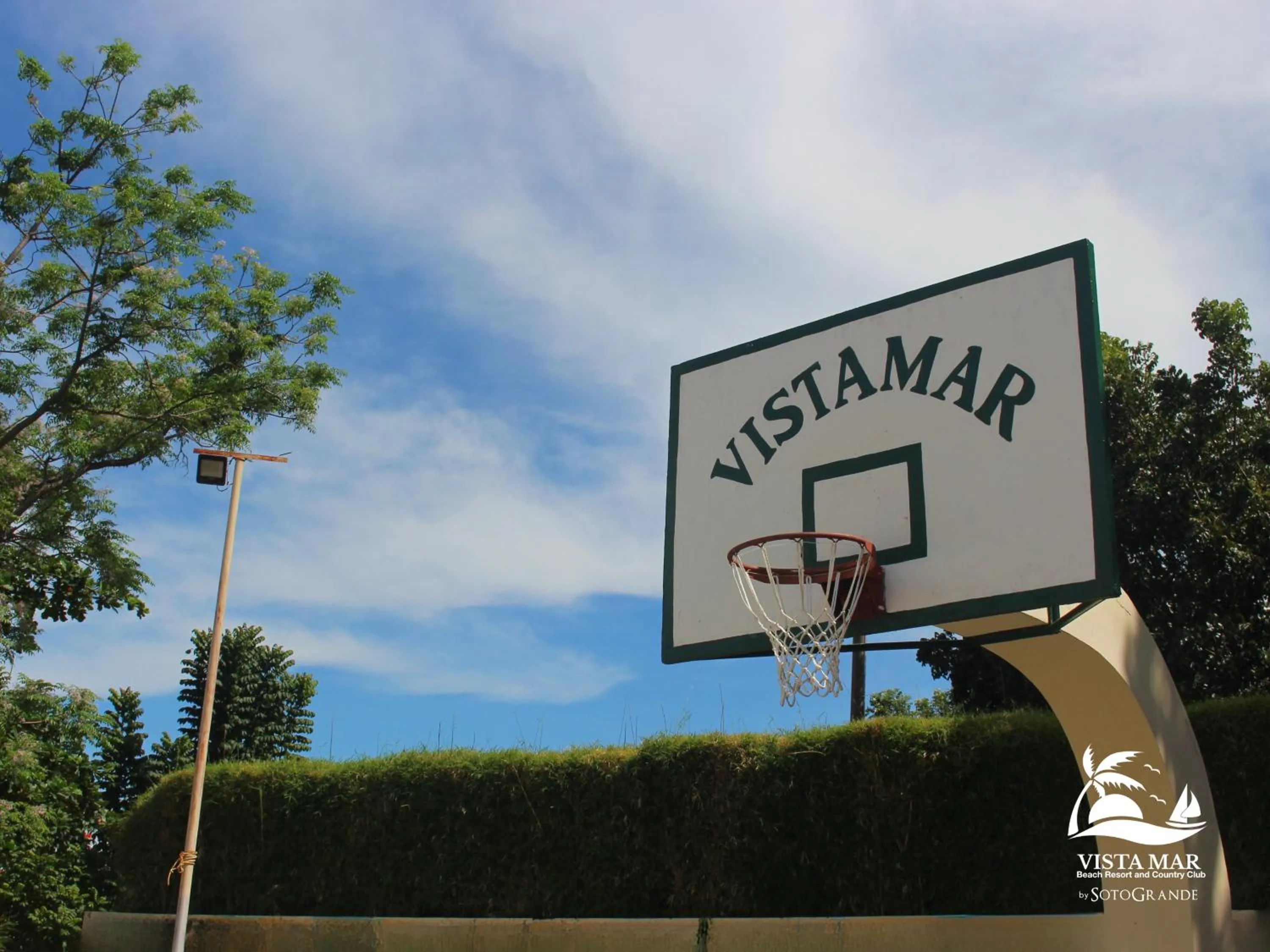 Area and facilities in Vista Mar Beach Resort & Country Club