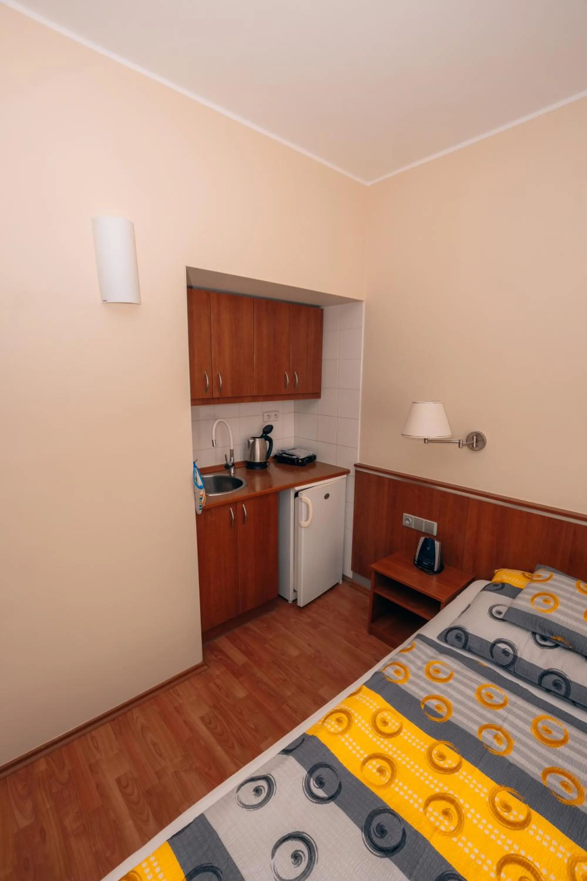 Property building, Bed in Penzion Fan