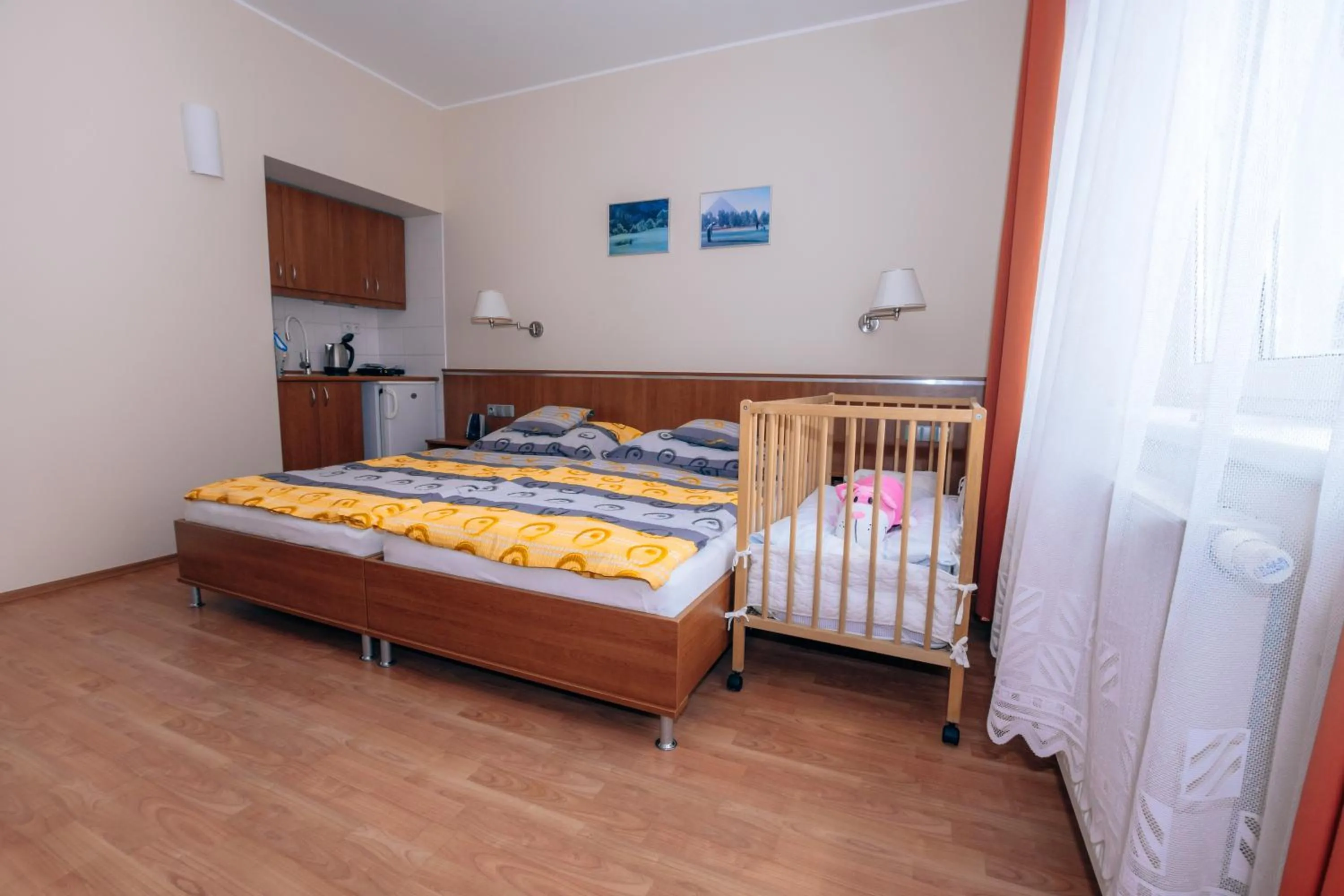 Property building, Bed in Penzion Fan