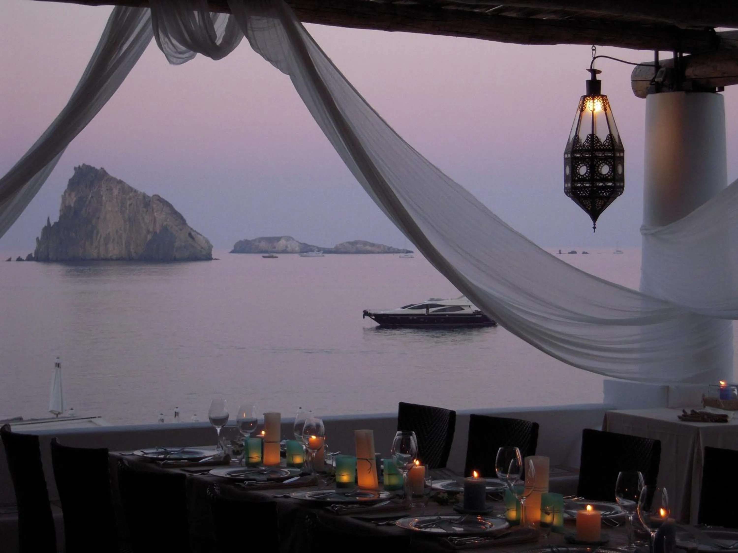 Restaurant/places to eat in Hotel Cincotta