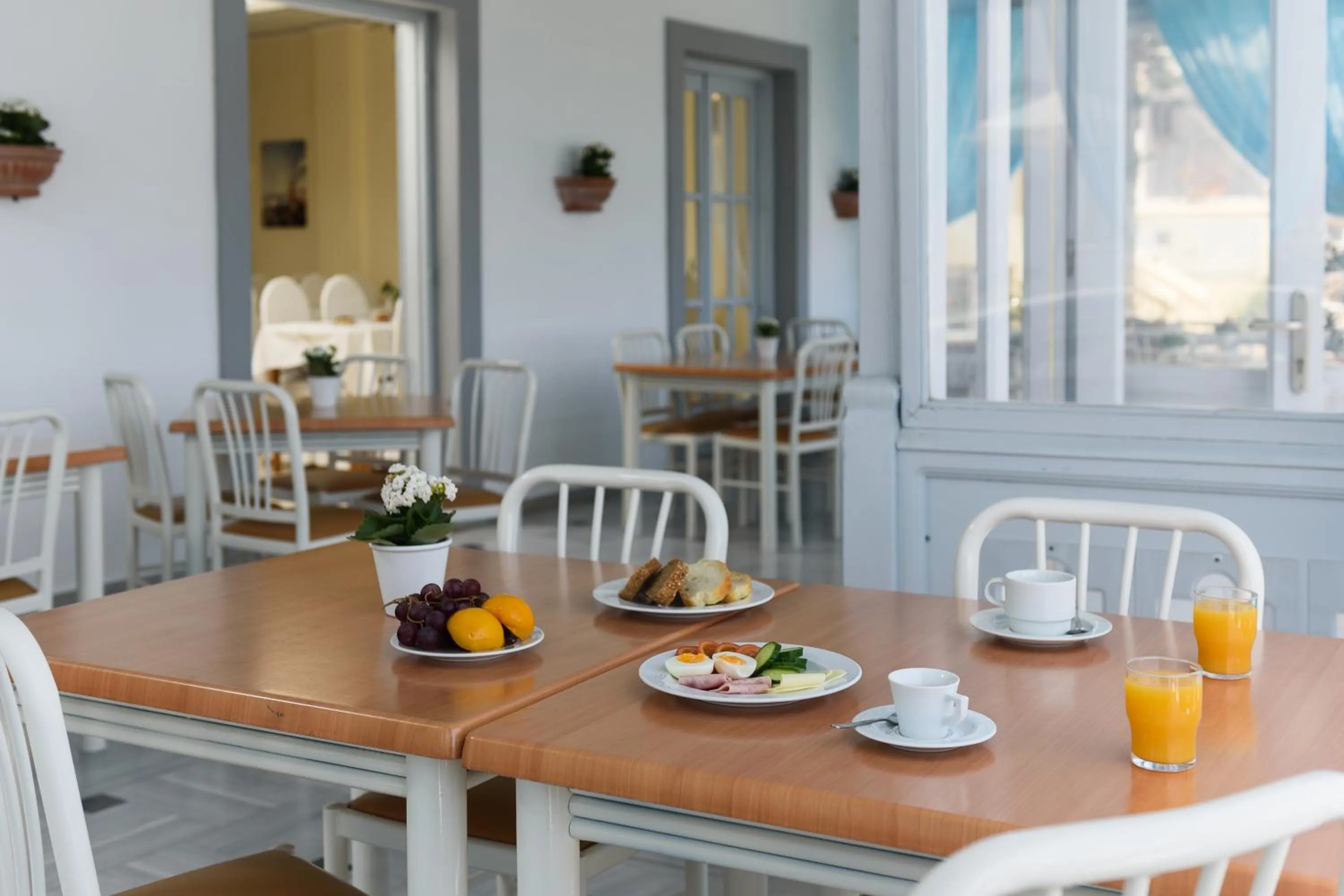 Breakfast in Glaros Hotel