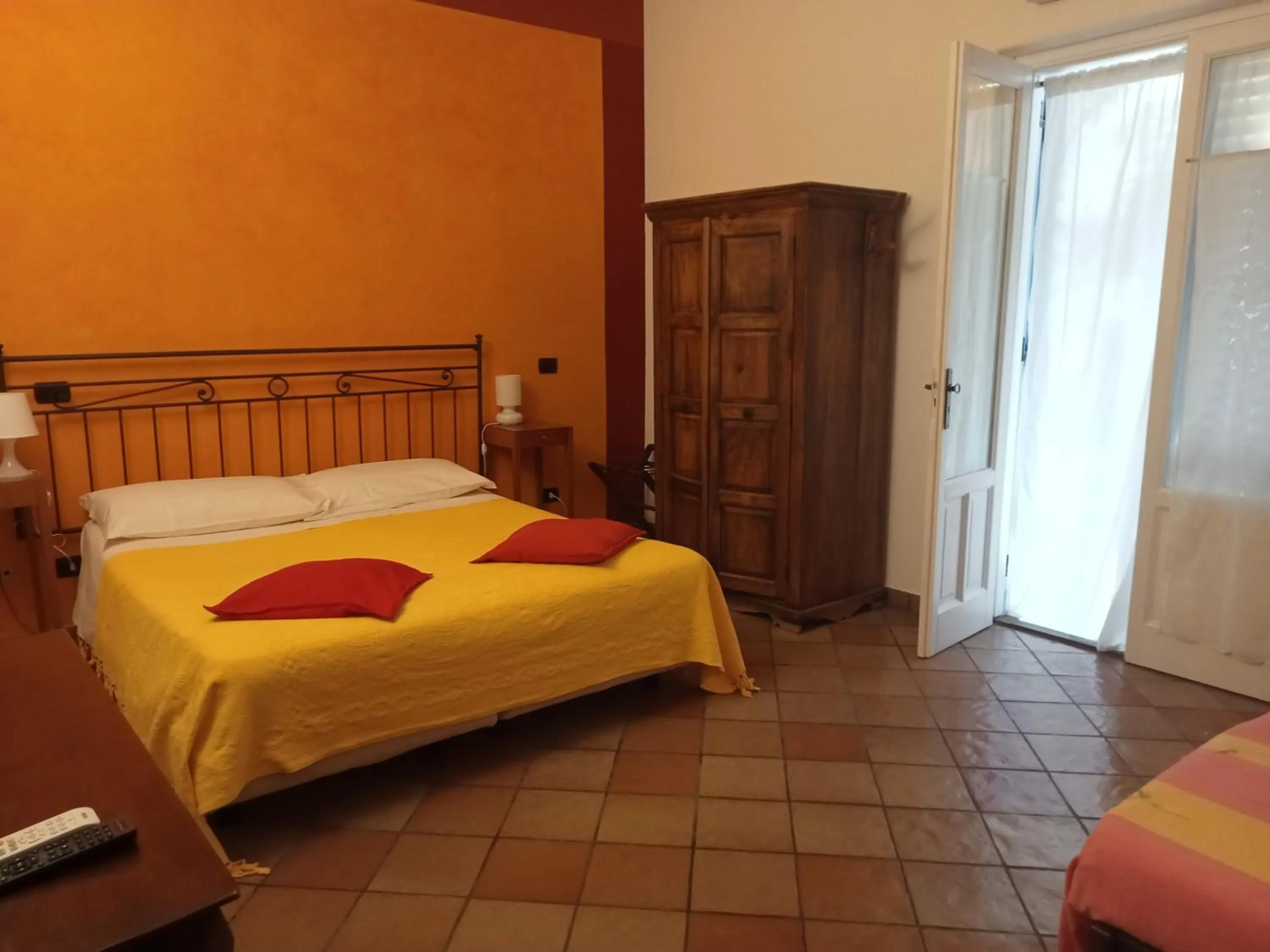 Bed in Albergo Boutique Casajanca