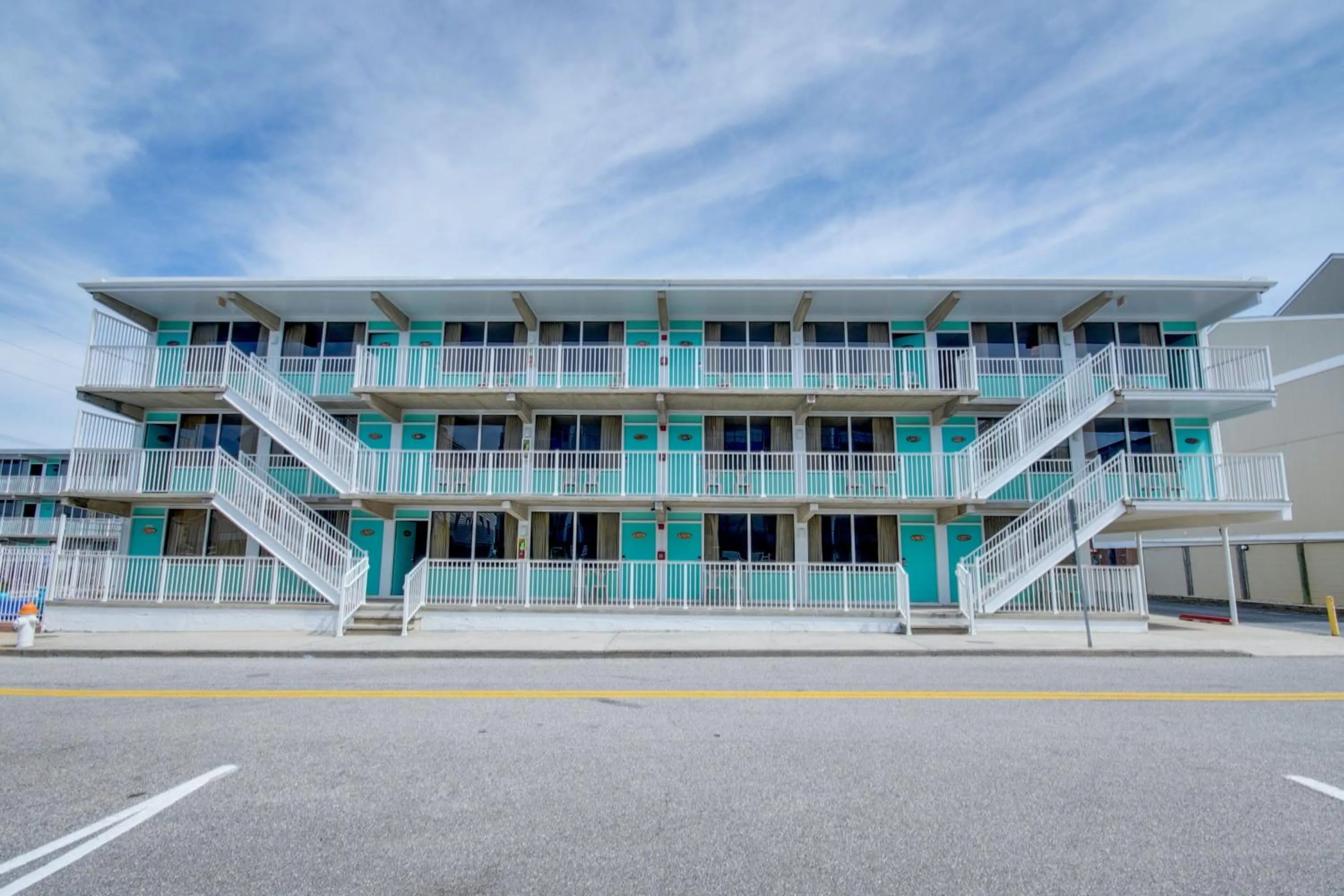 Surf Inn Suites