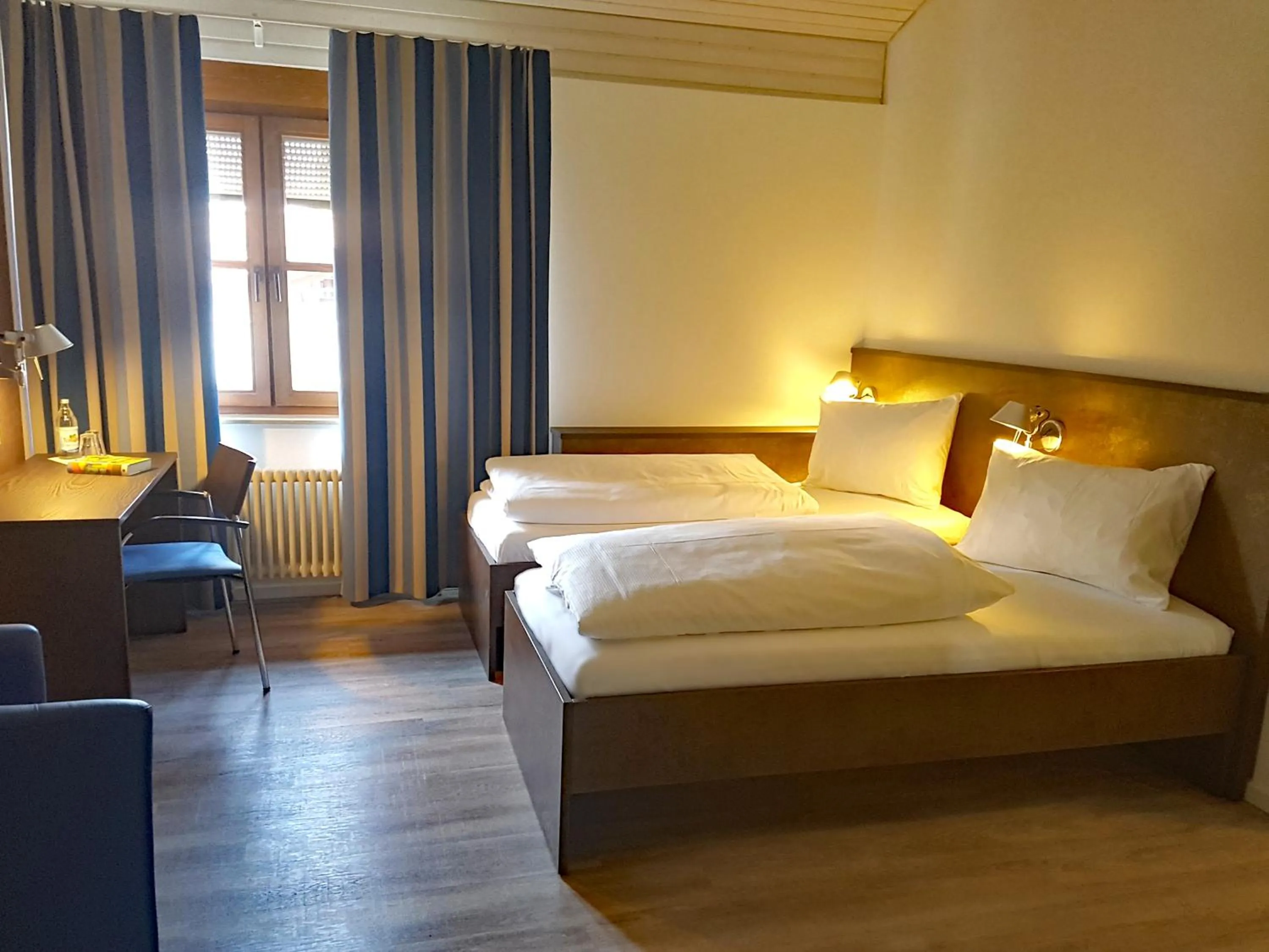 Bed in Tagungshaus Wernau