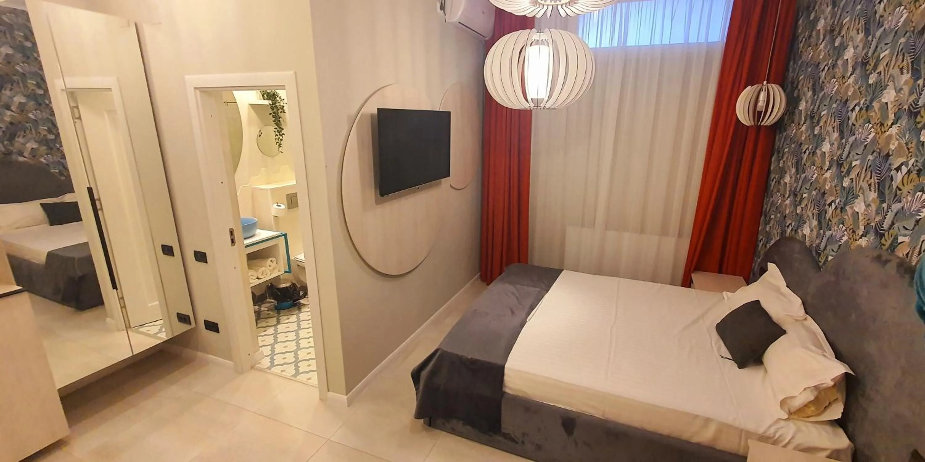 TV and multimedia, Bed in OITUZ Boutique Residence