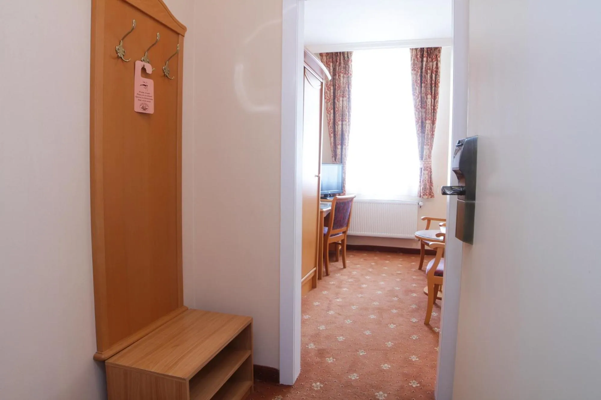 Photo of the whole room, Bed in Hotel Pavlov