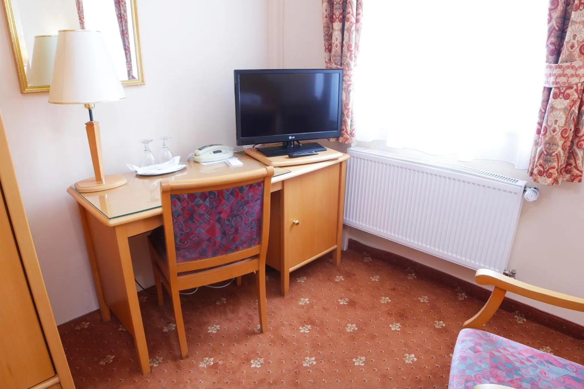 Photo of the whole room in Hotel Pavlov