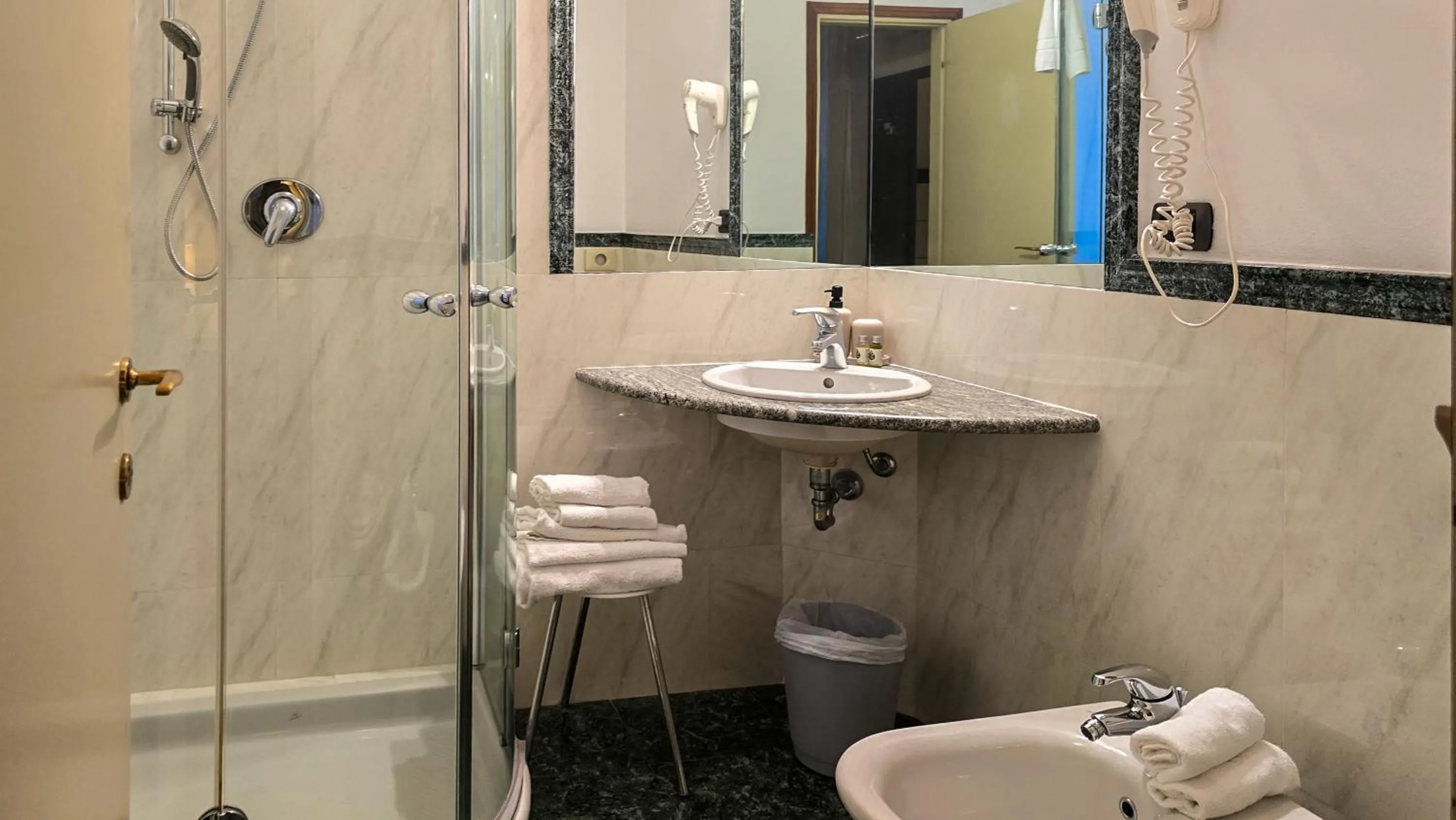 Bathroom in Hotel Dei Tigli