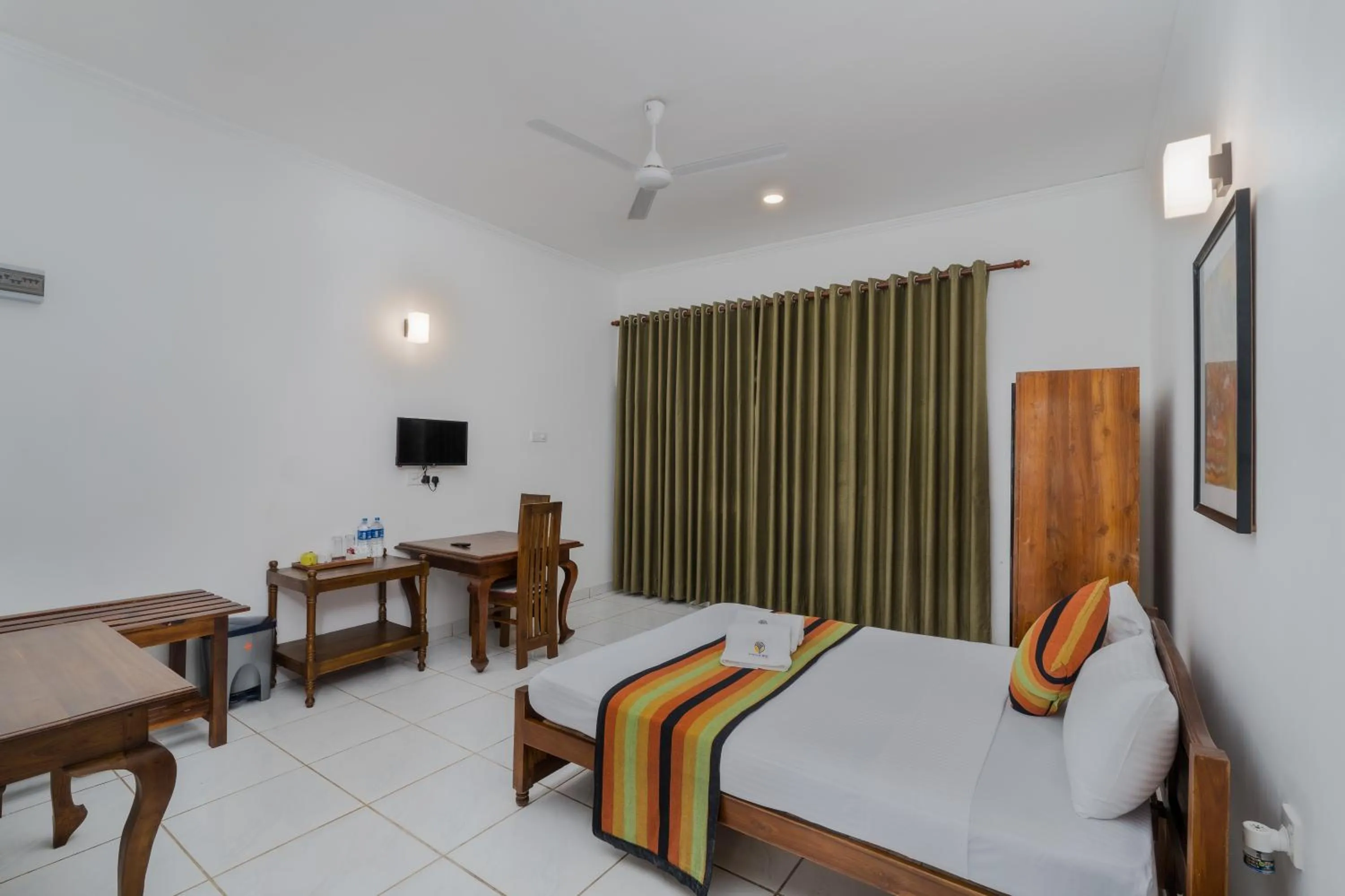 Bedroom, Bed in Paradise Holiday Village