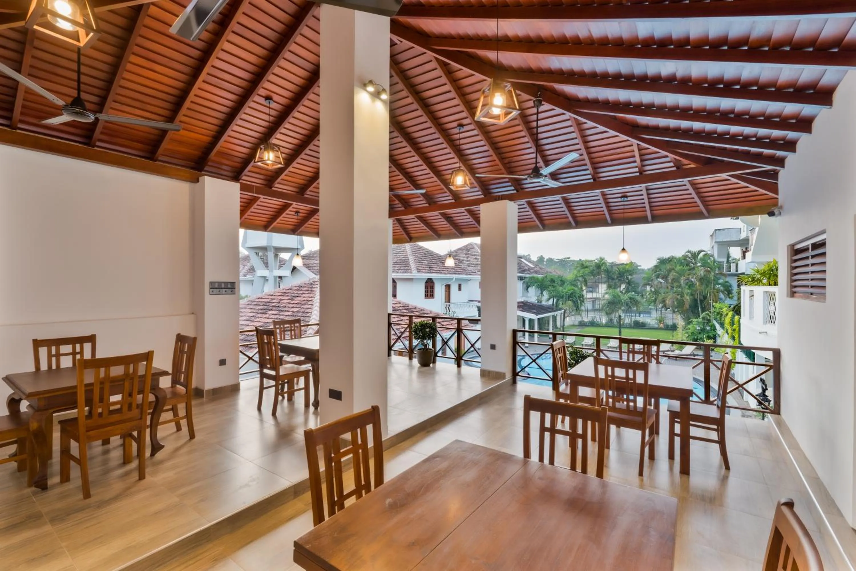 Restaurant/places to eat in Paradise Holiday Village