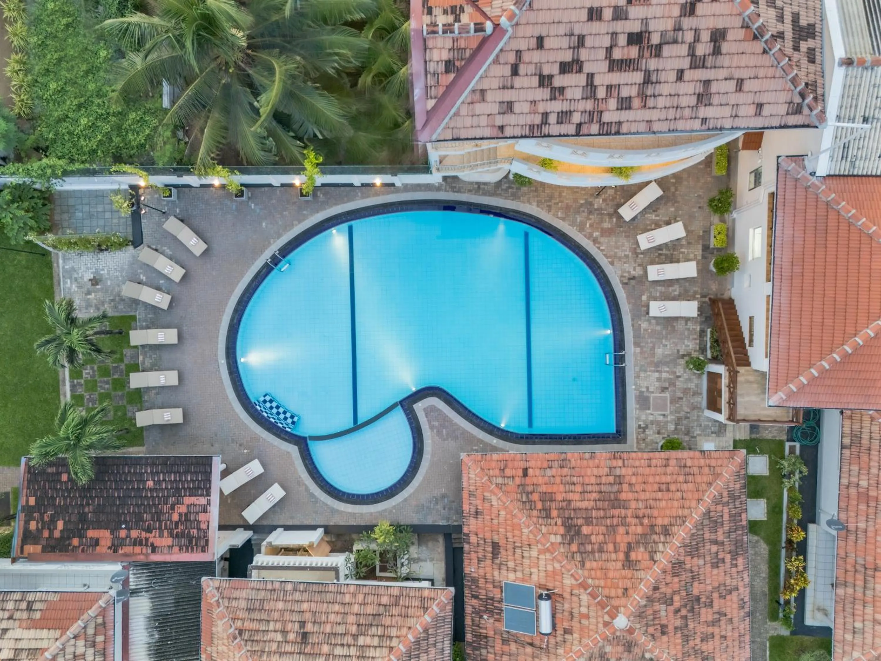 Swimming pool in Paradise Holiday Village