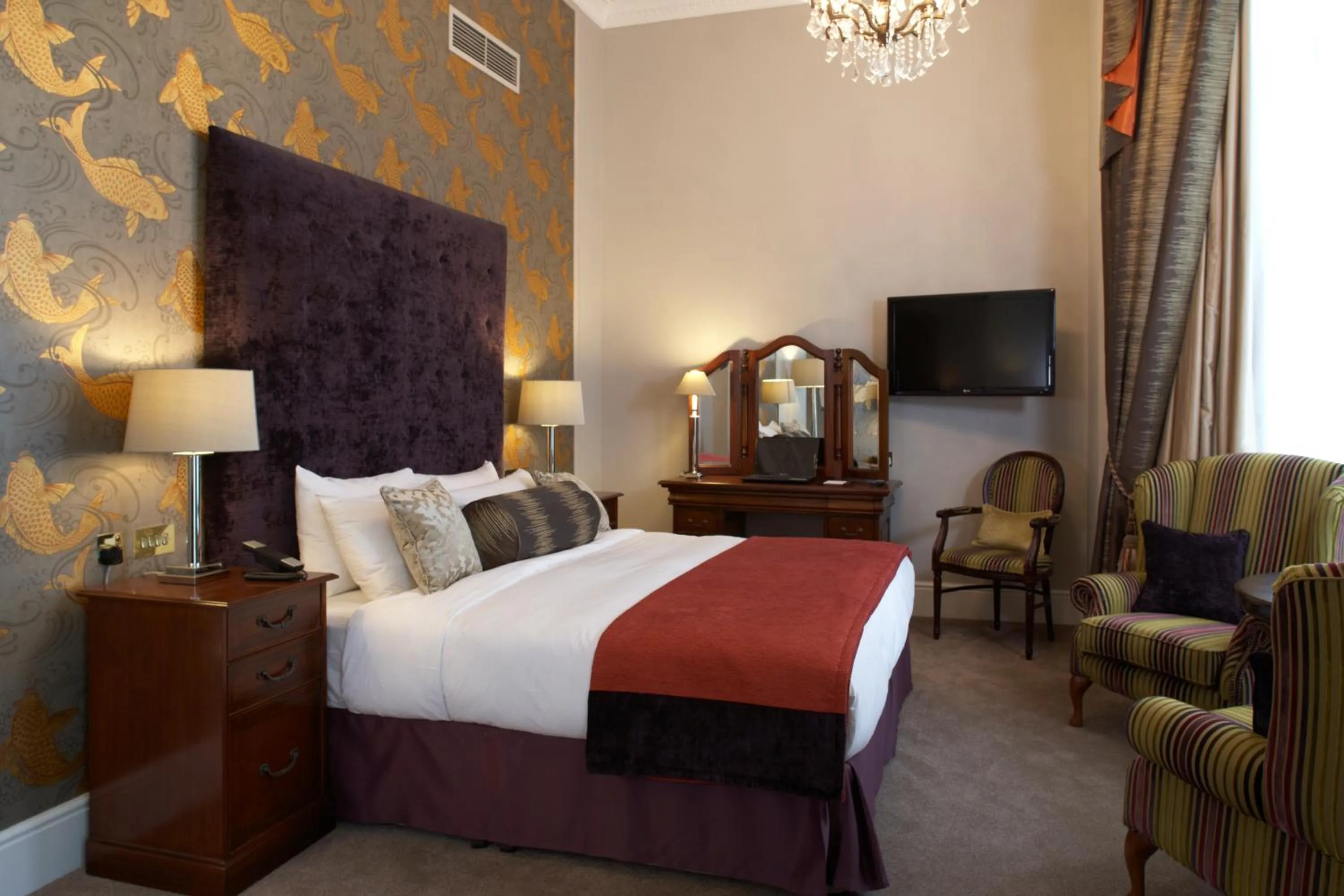 Photo of the whole room in Park International Hotel