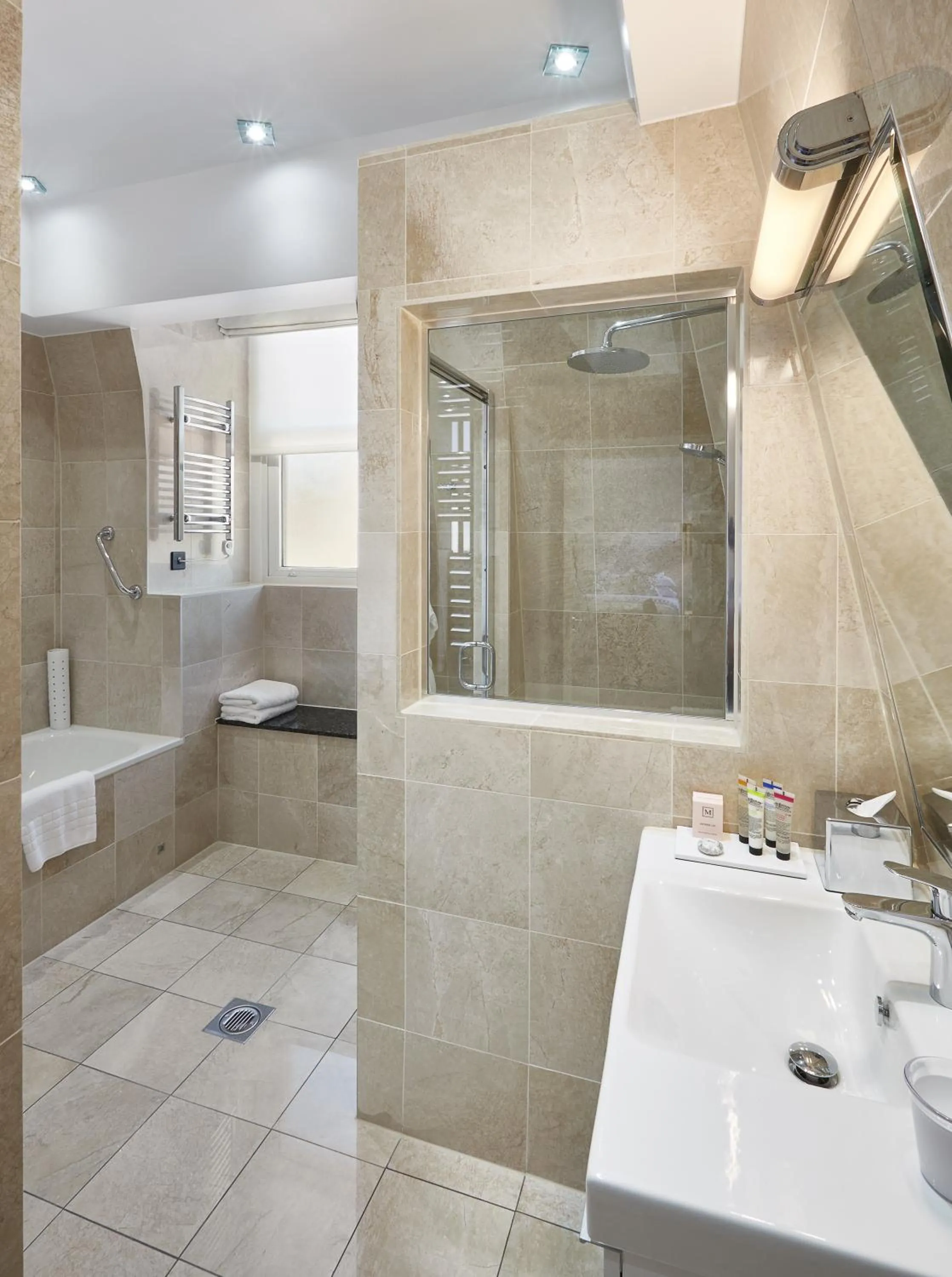 Bathroom in The Mandeville Hotel