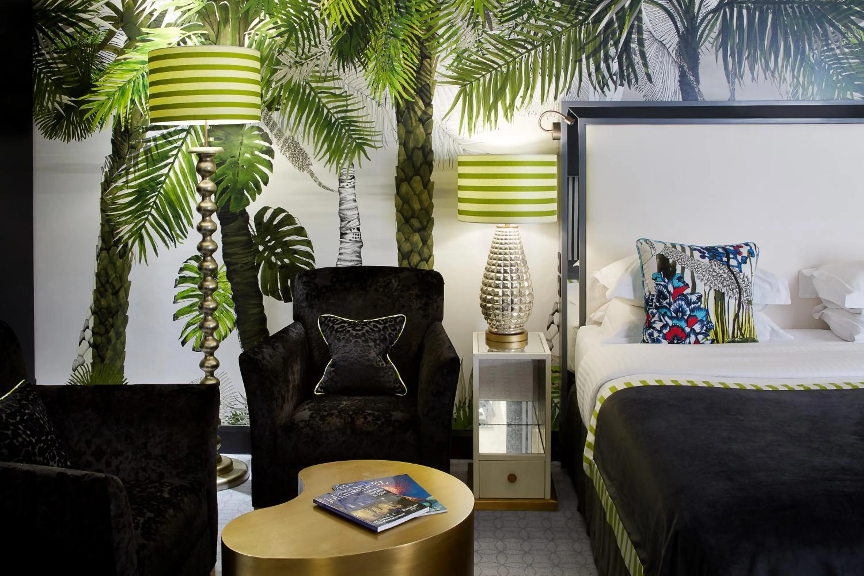 Photo of the whole room in The Mandeville Hotel