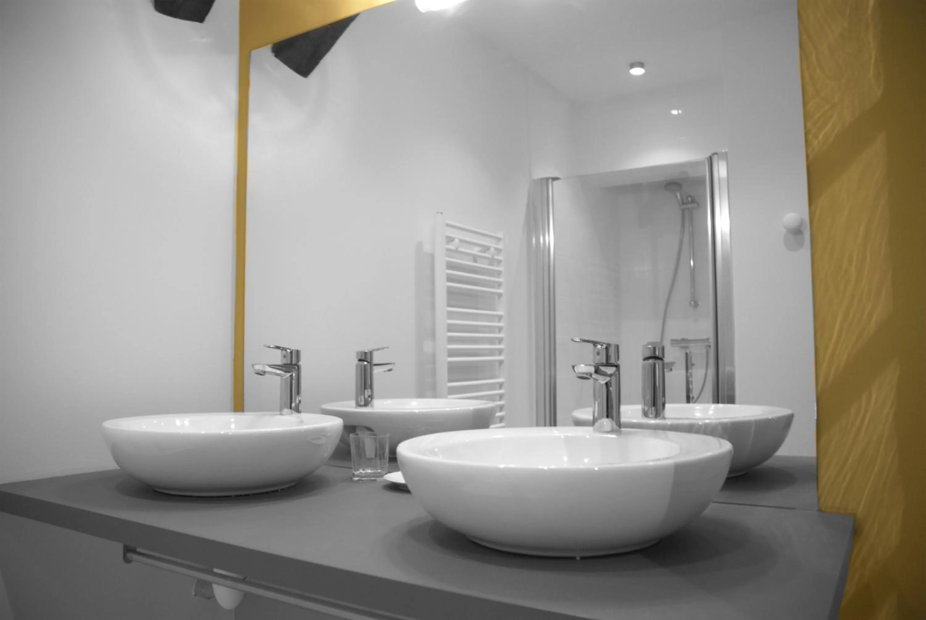 Bathroom in Les Demeures de Valette