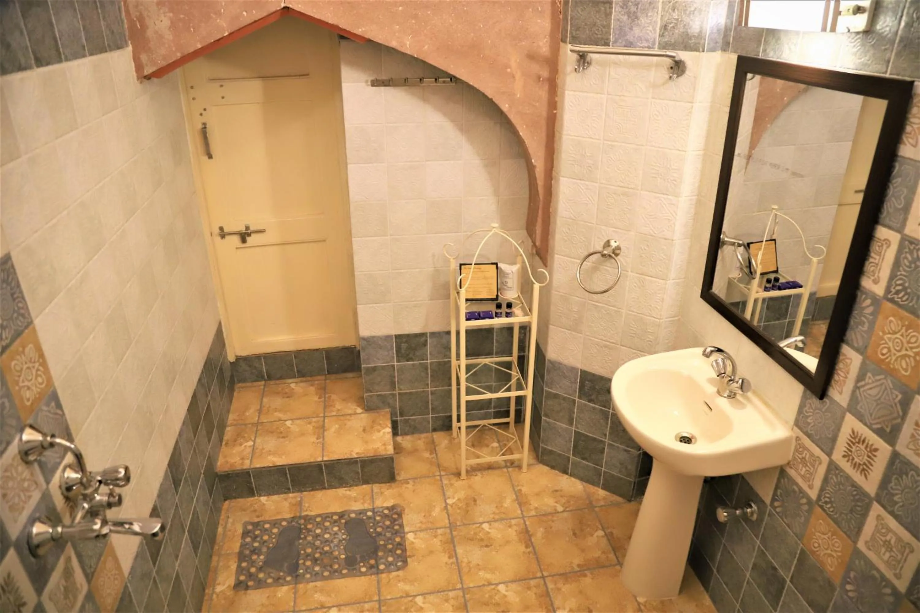 Bathroom in The Kothi Heritage