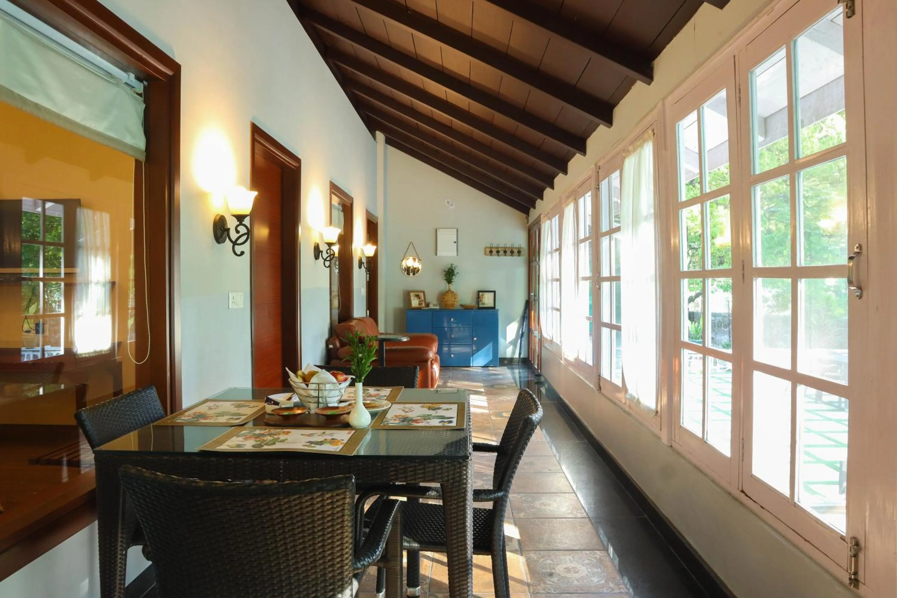 Living room in Vikram Vintage Inn