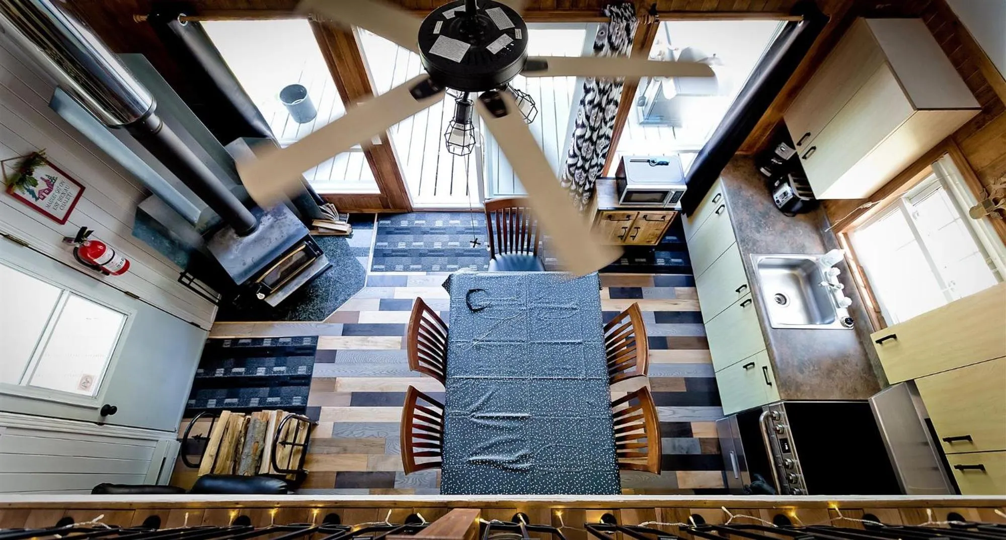 Camping Chalets Spas Pignons Rouges