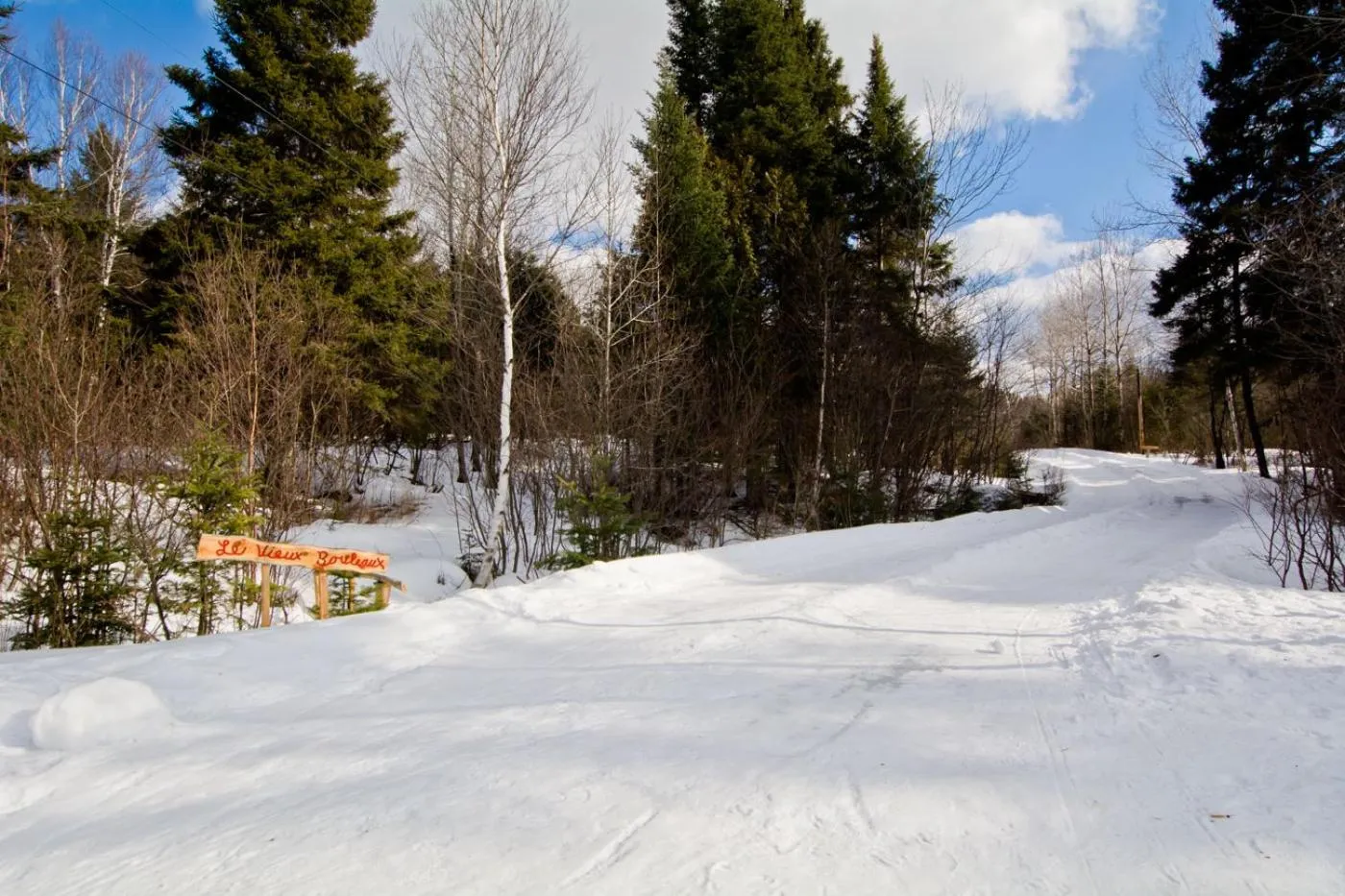 Camping Chalets Spas Pignons Rouges