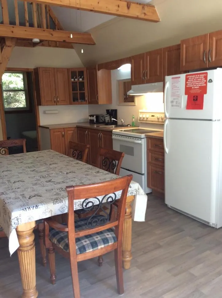 Camping Chalets Spas Pignons Rouges