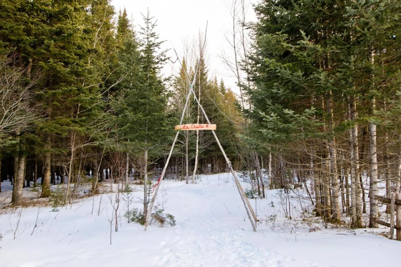 Camping Chalets Spas Pignons Rouges