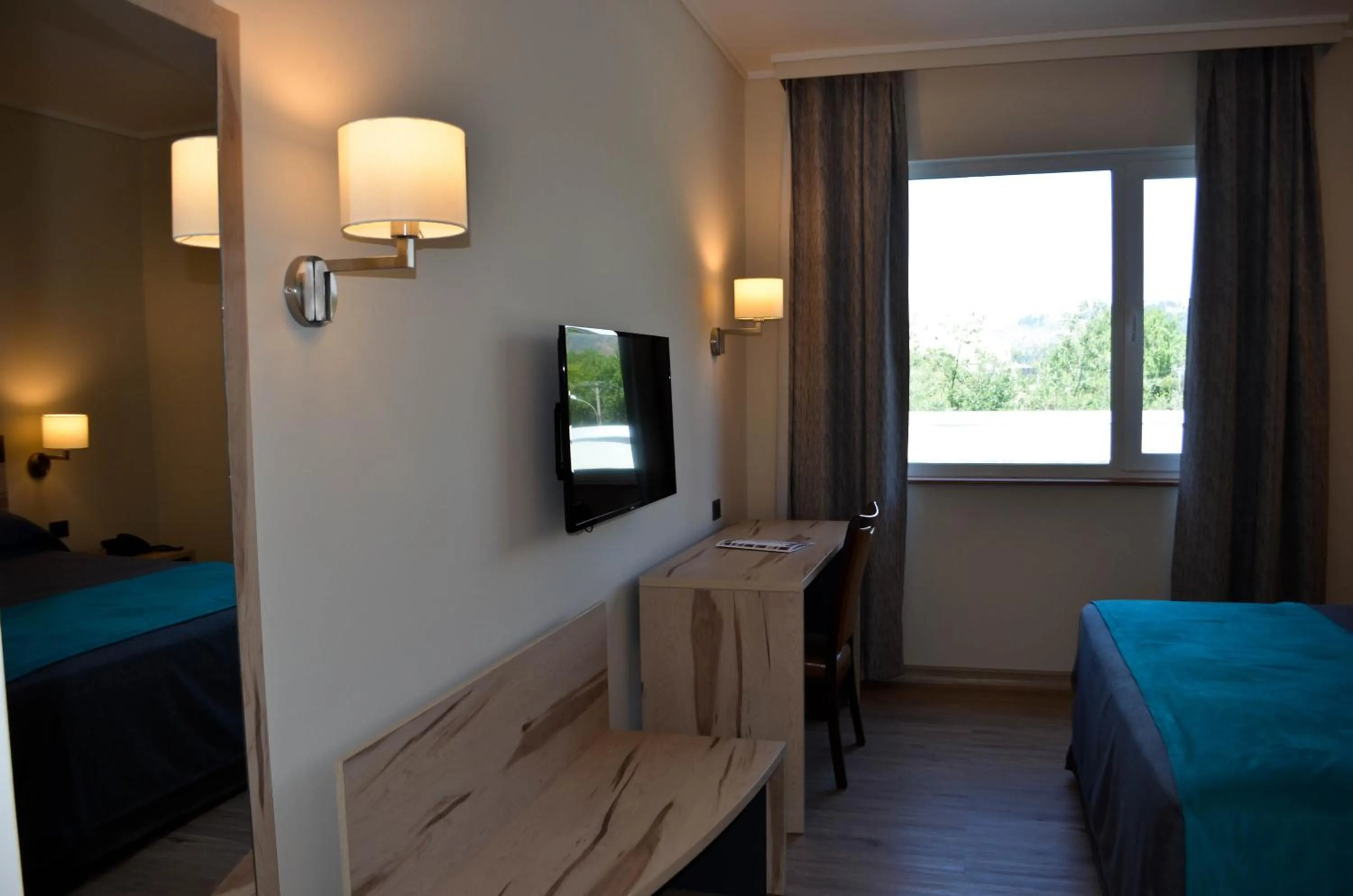 TV and multimedia, Bed in Hotel Diego de Almagro Talca Express