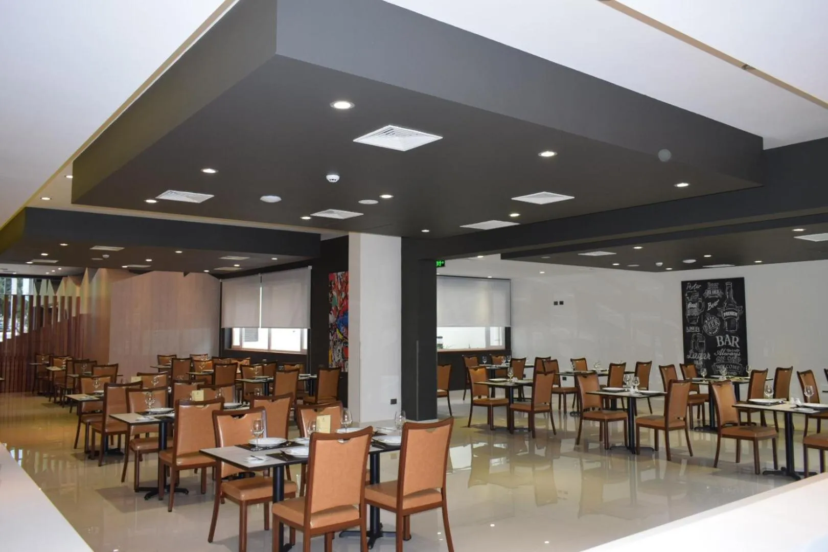 Restaurant/places to eat in Hotel Diego de Almagro Talca Express