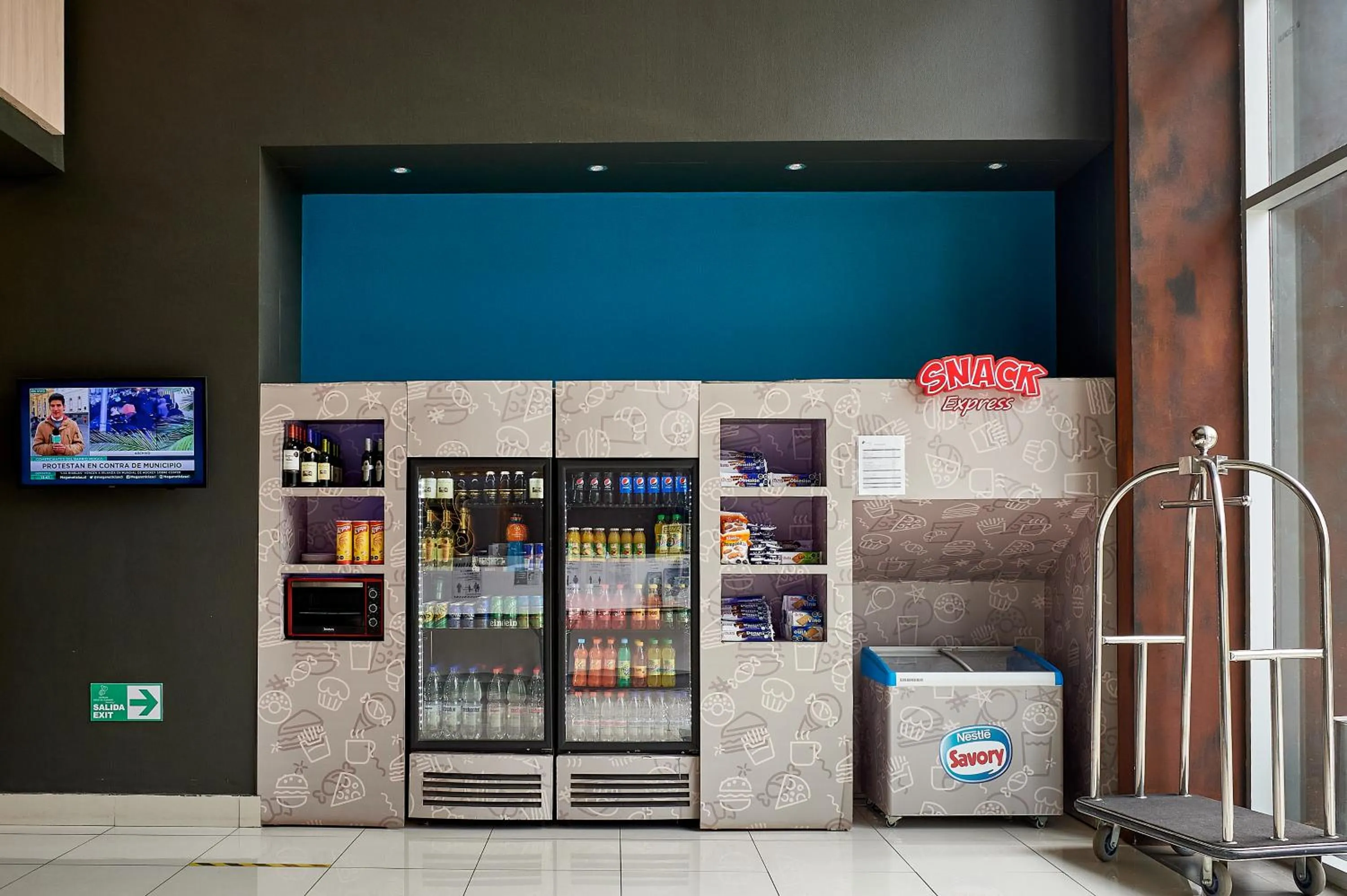 vending machine in Hotel Diego de Almagro Talca Express