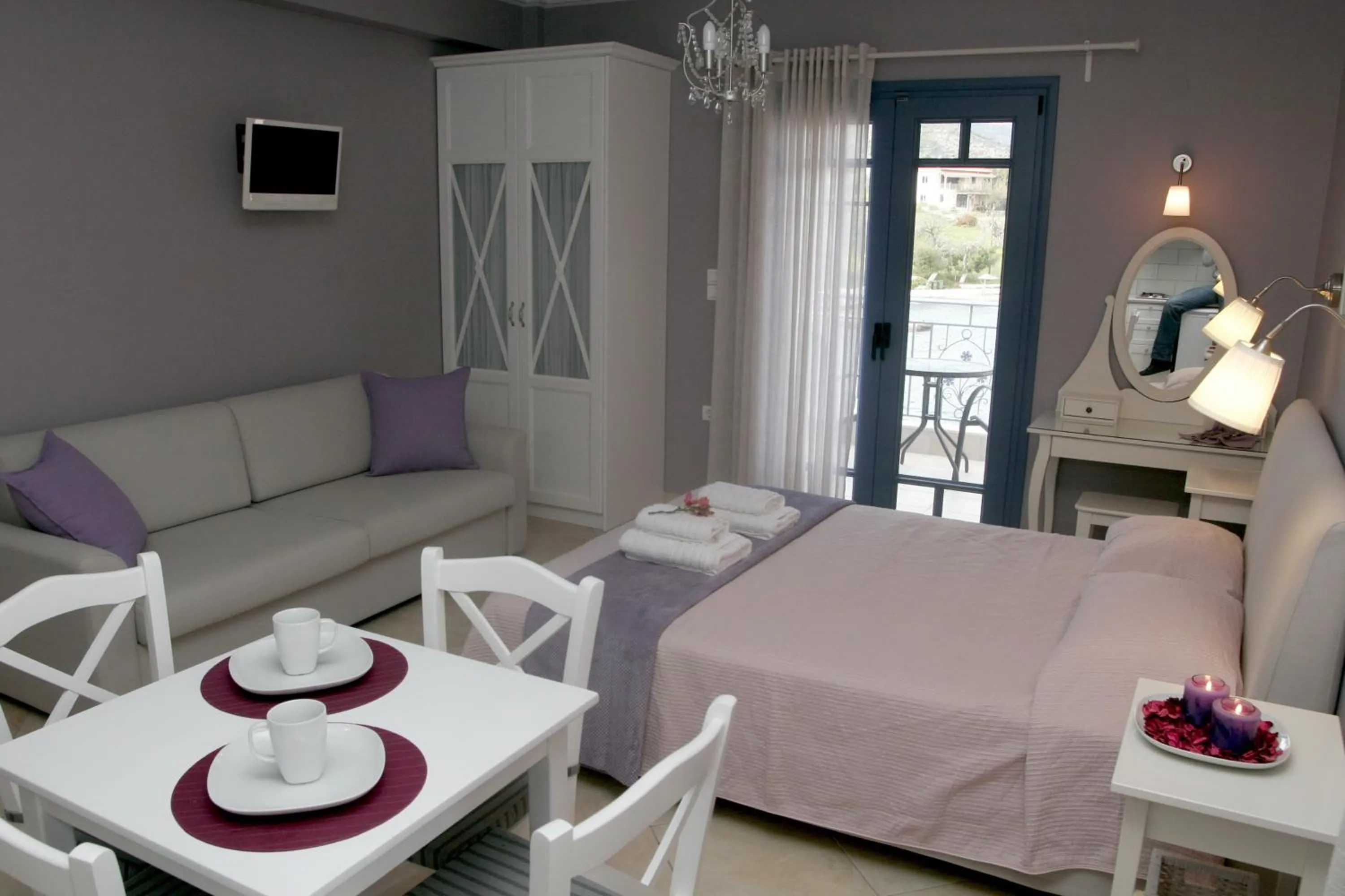 Bed in Boutique Hotel Iasmos