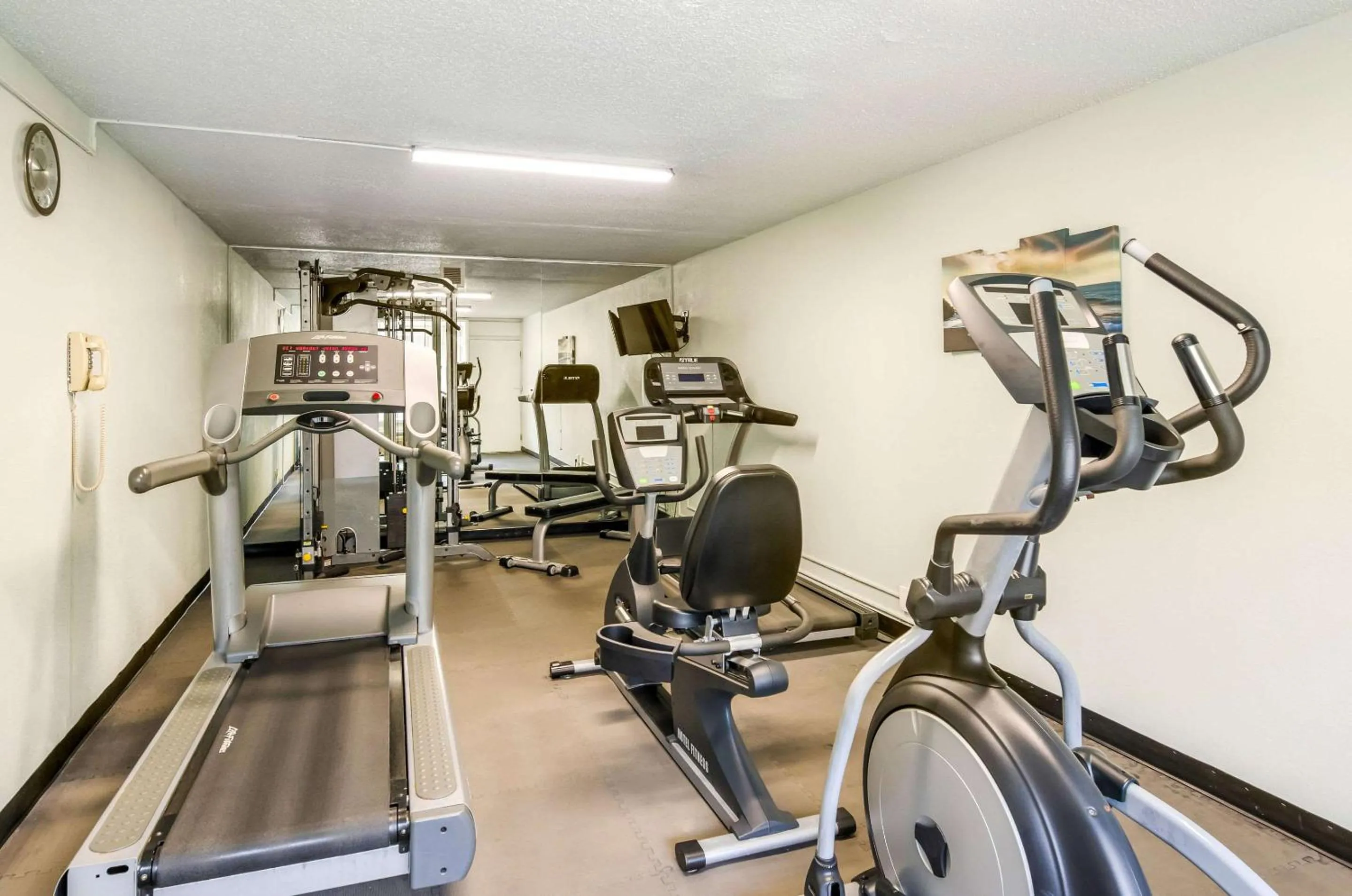 Fitness centre/facilities in Quality Inn Roanoke Airport