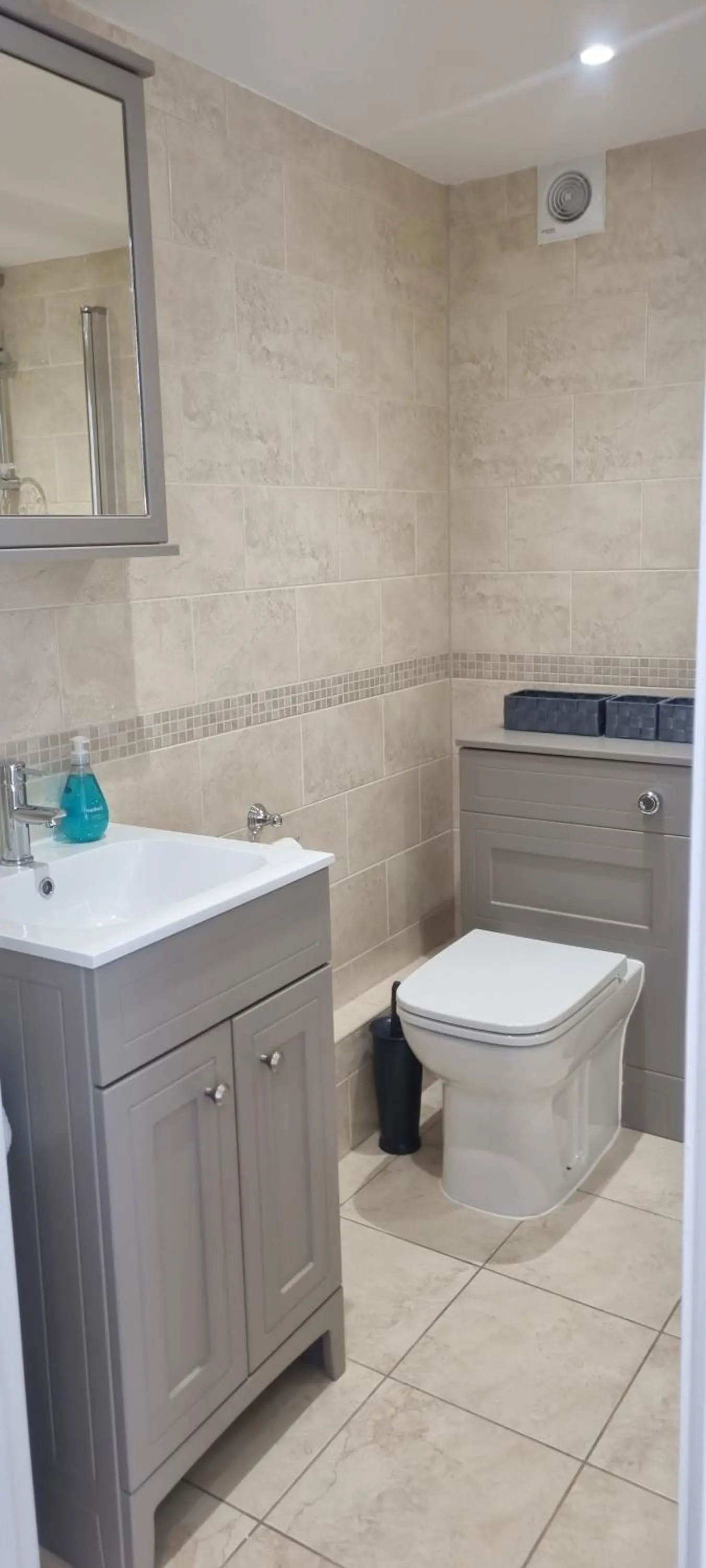 Bathroom in La Haule Manor