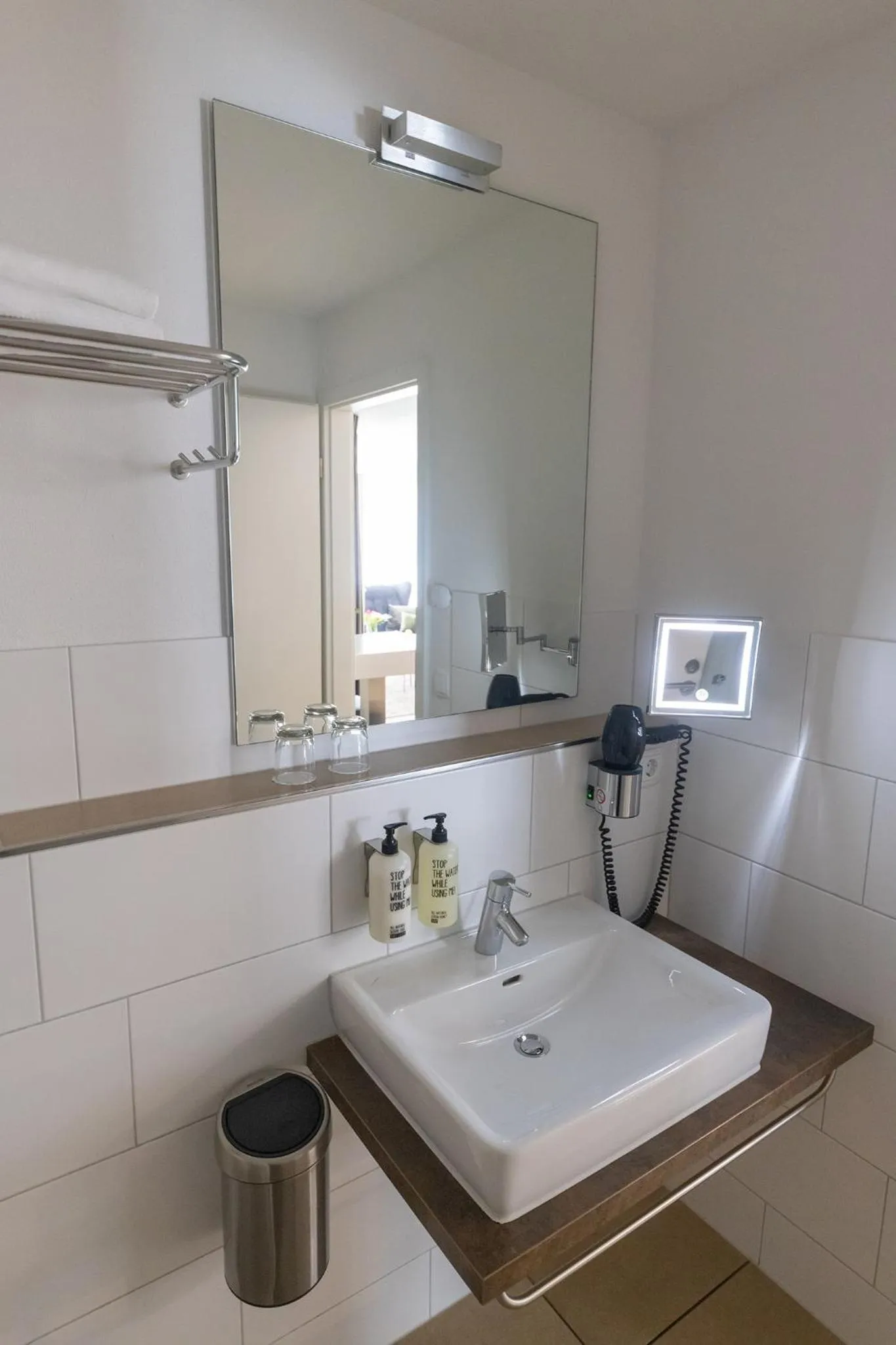 Bathroom in Boardinghouse HOME - adults only -
