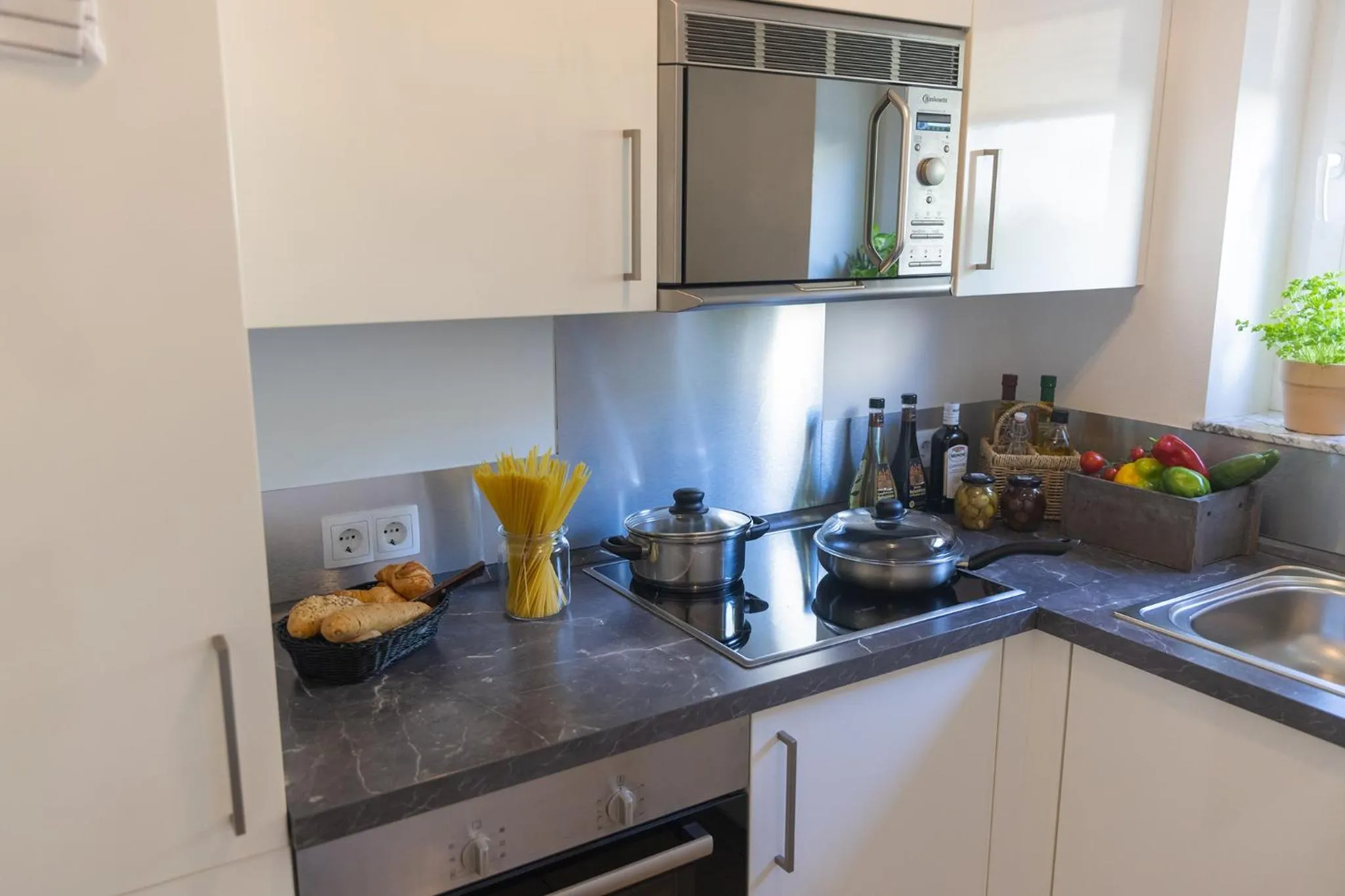 Coffee/tea facilities in Boardinghouse HOME - adults only -