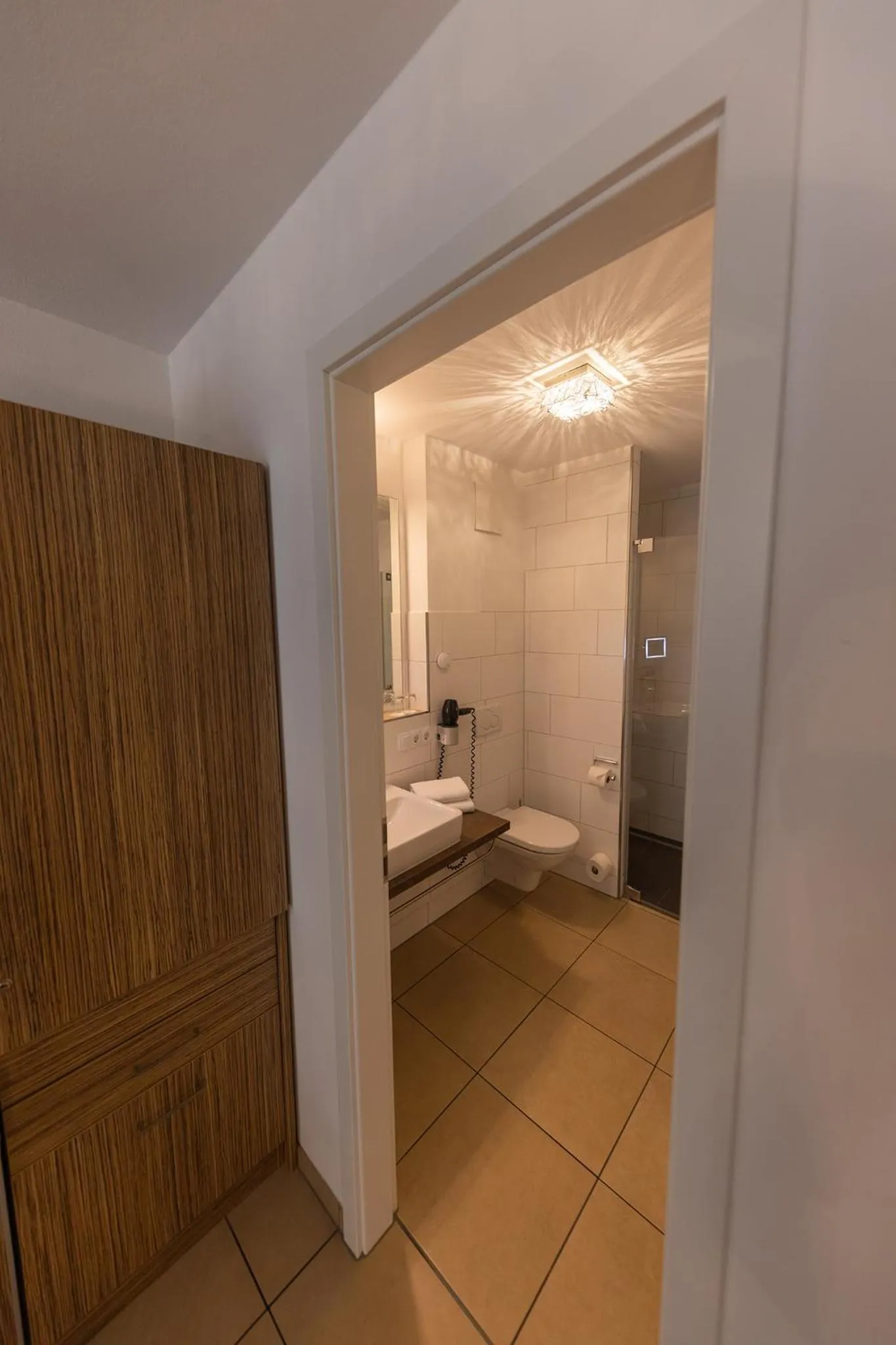 Boardinghouse HOME - adults only -