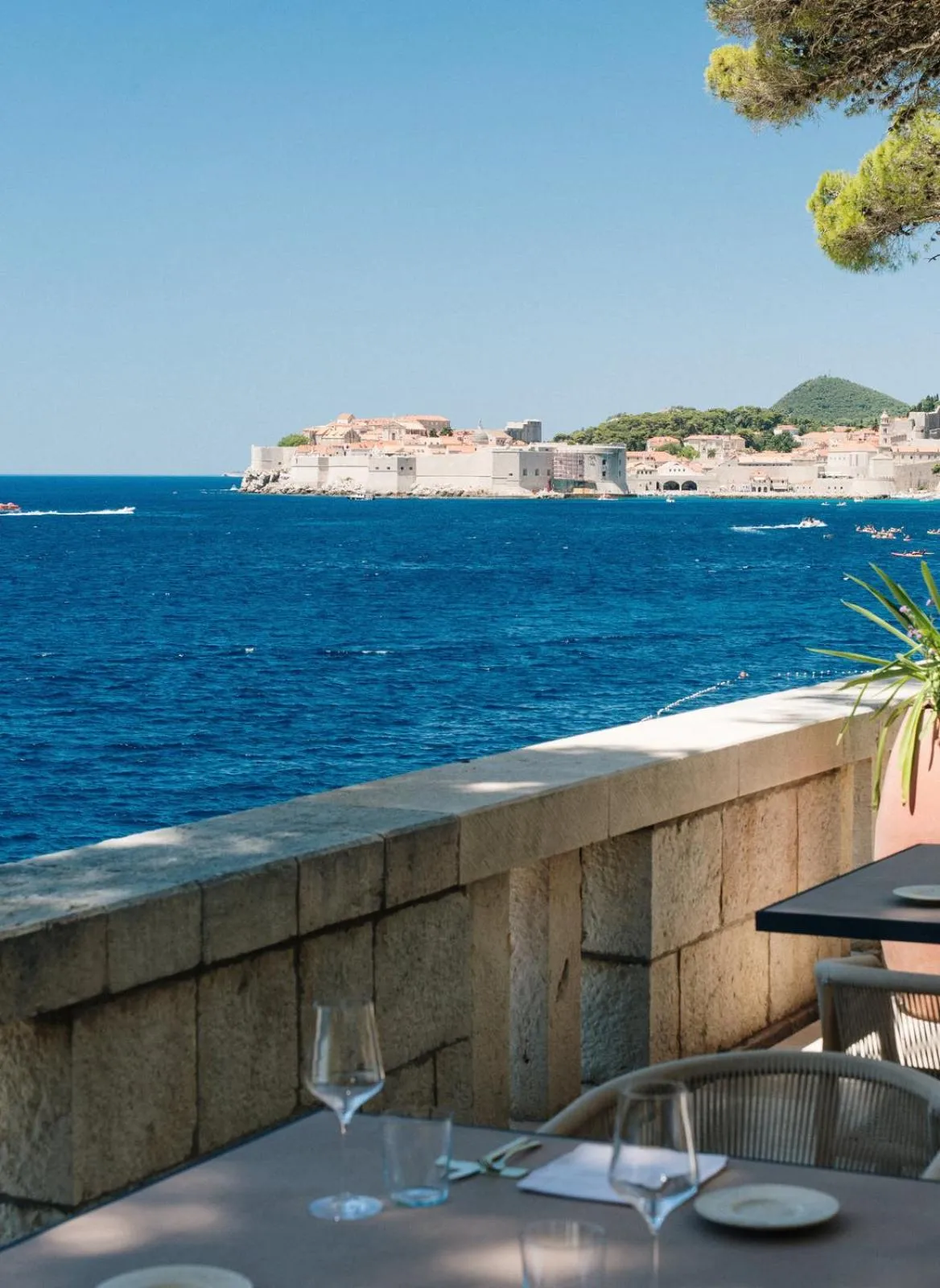 Restaurant/places to eat in Villa Dubrovnik