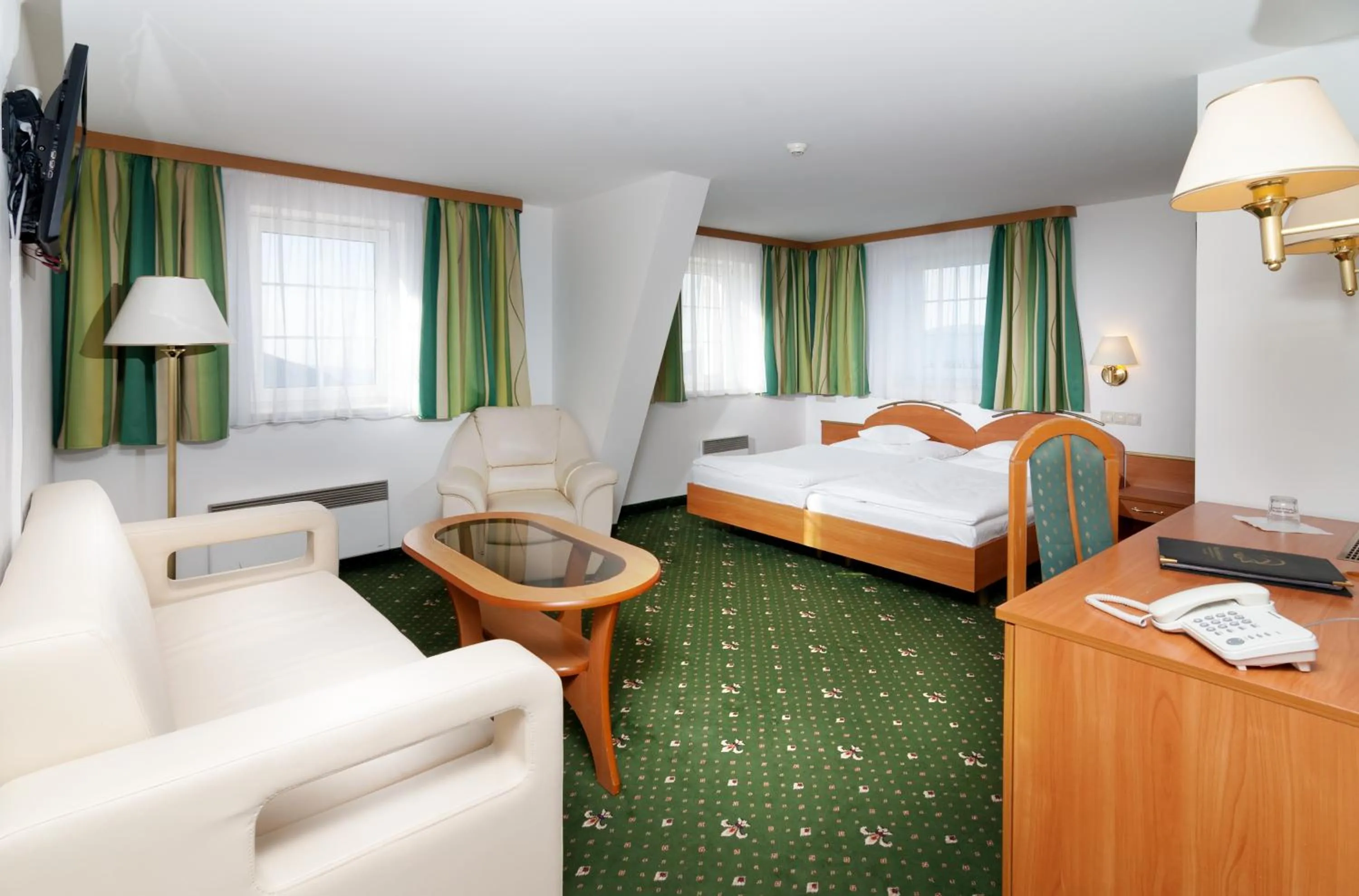 Photo of the whole room, Bed in Hotel Spindlerova Bouda