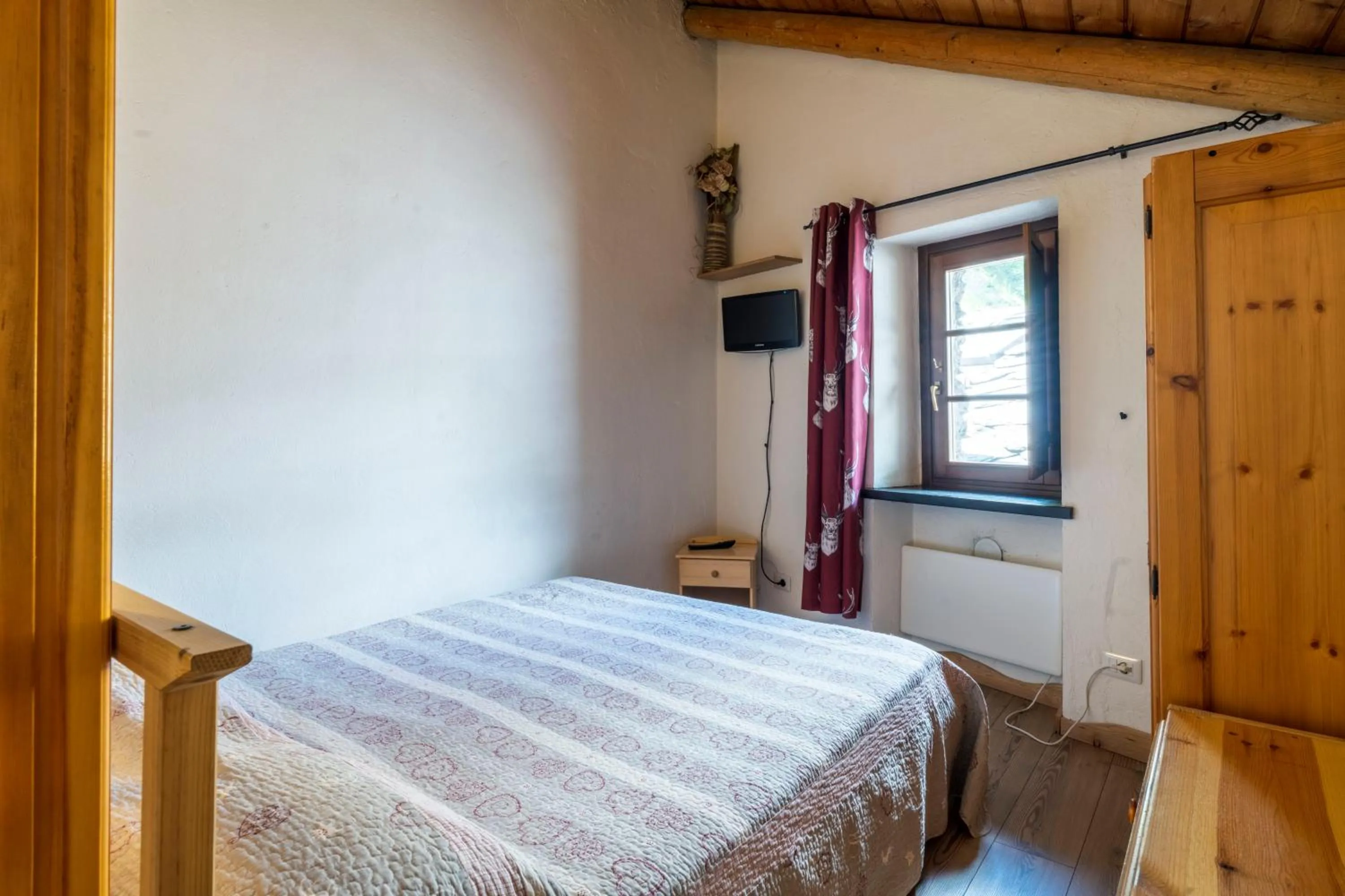 Bed in Residence Covalou