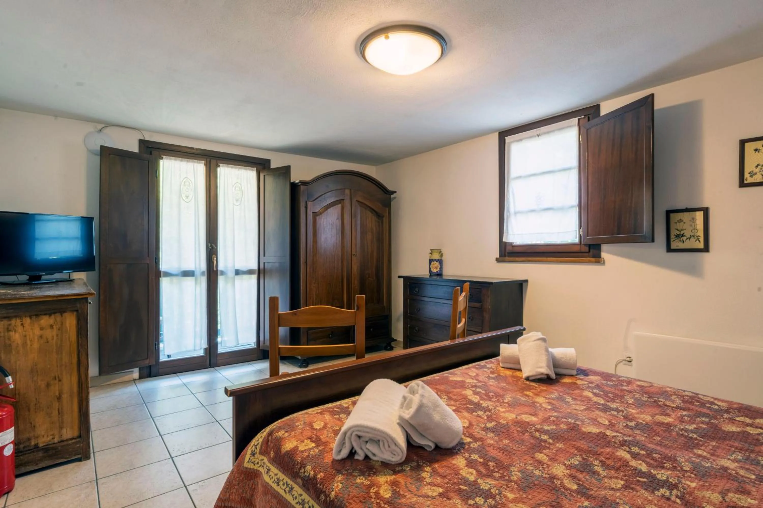 Bed in Residence Covalou