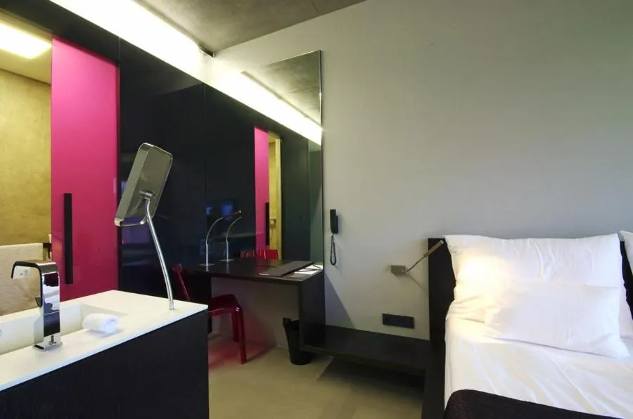 Bedroom, Bed in Miura Hotel