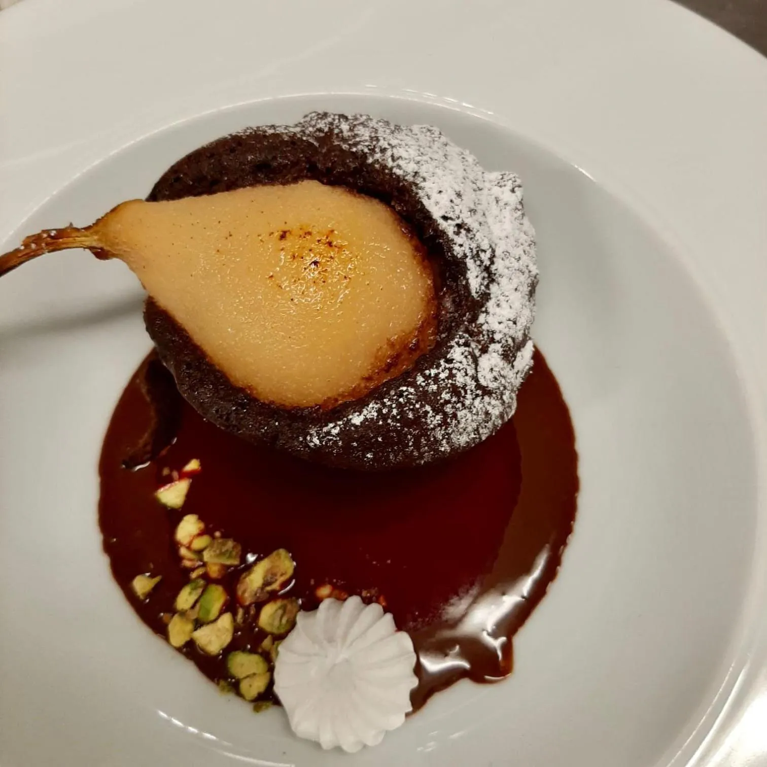 Restaurant/places to eat in Miura Hotel