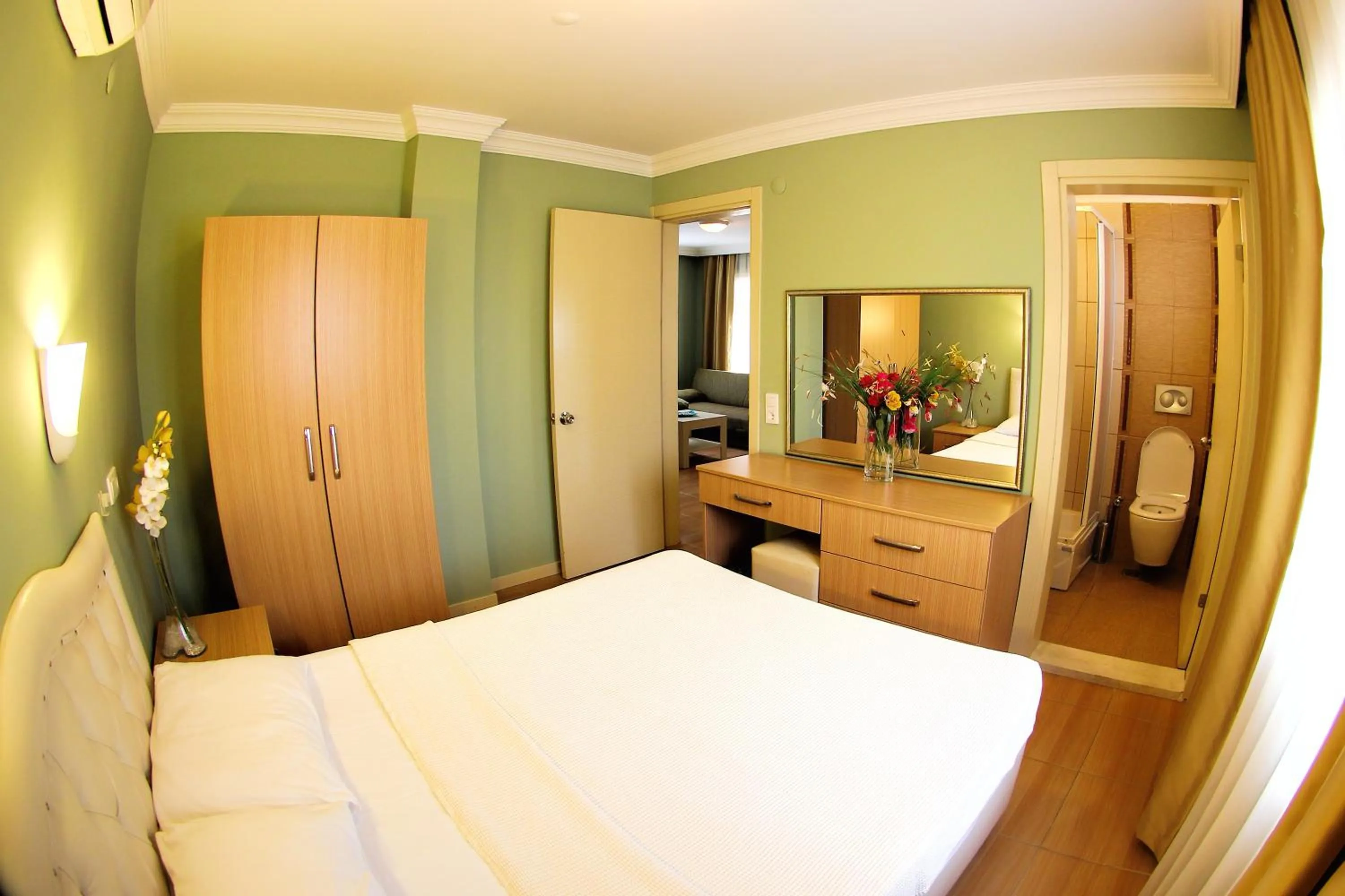 Photo of the whole room, Bed in Hotel Dost